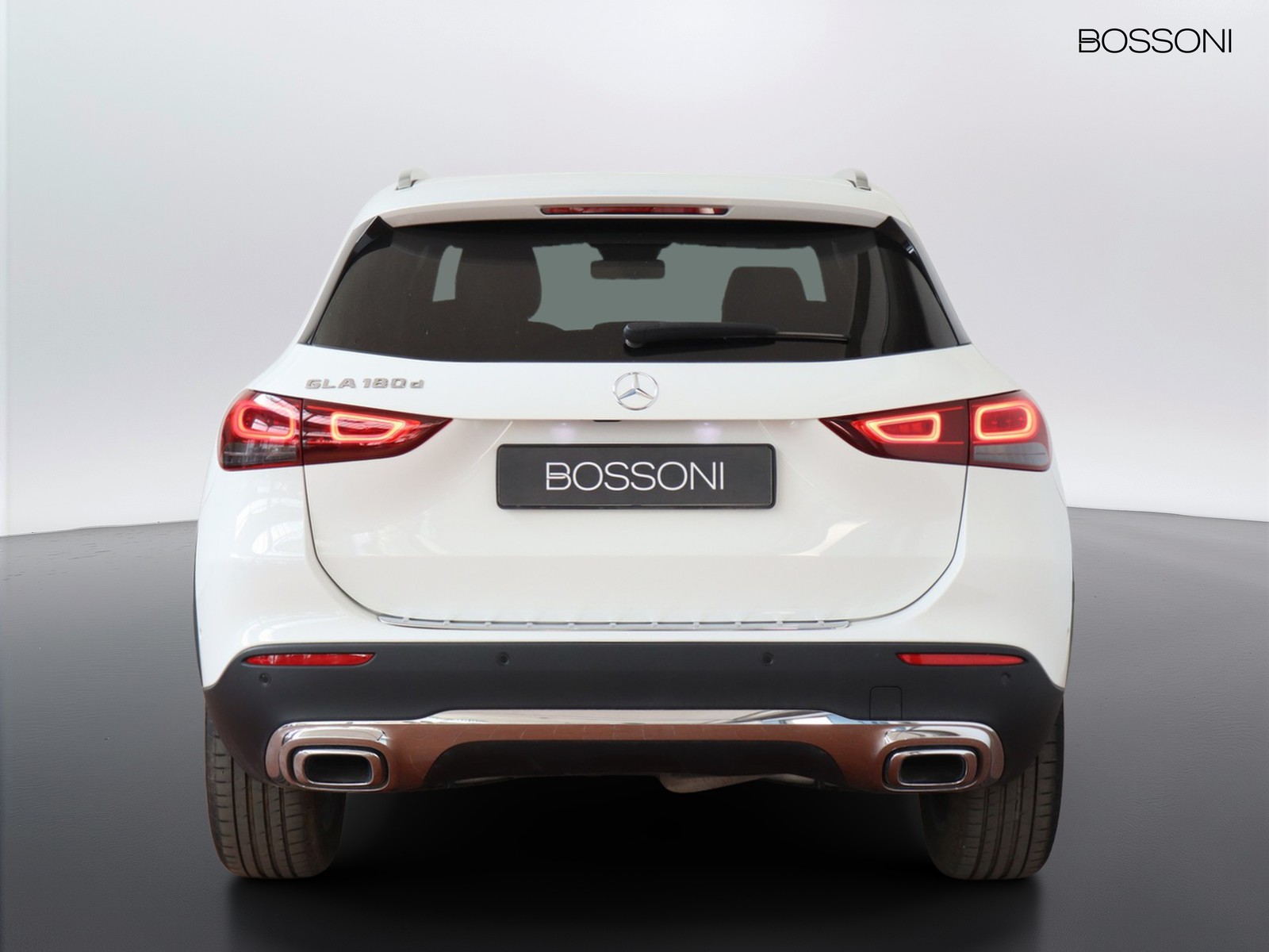 6 - Mercedes GLA 180 d sport plus 8g-dct
