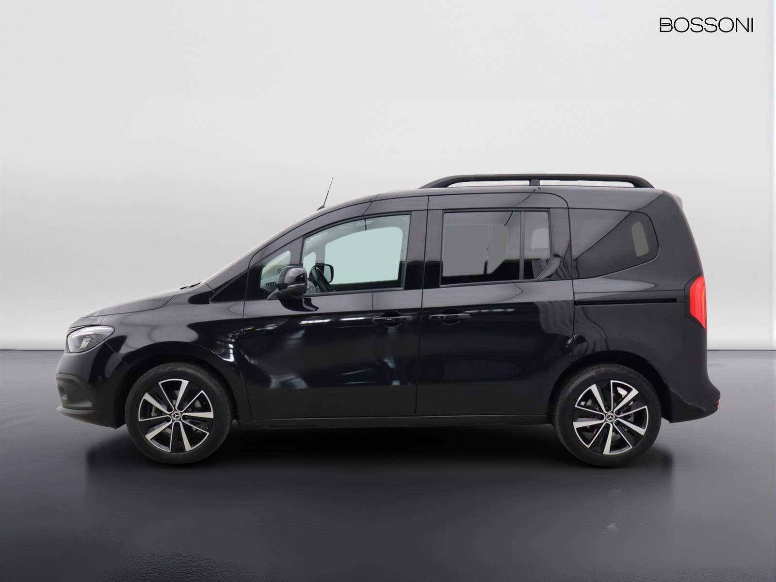 3 - Mercedes Vans Classe T eqt 200