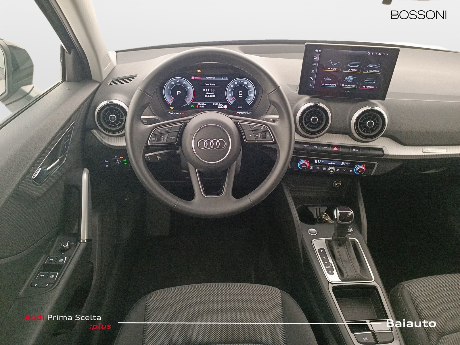8 - Audi Q2 35 1.5 tfsi s line edition s tronic