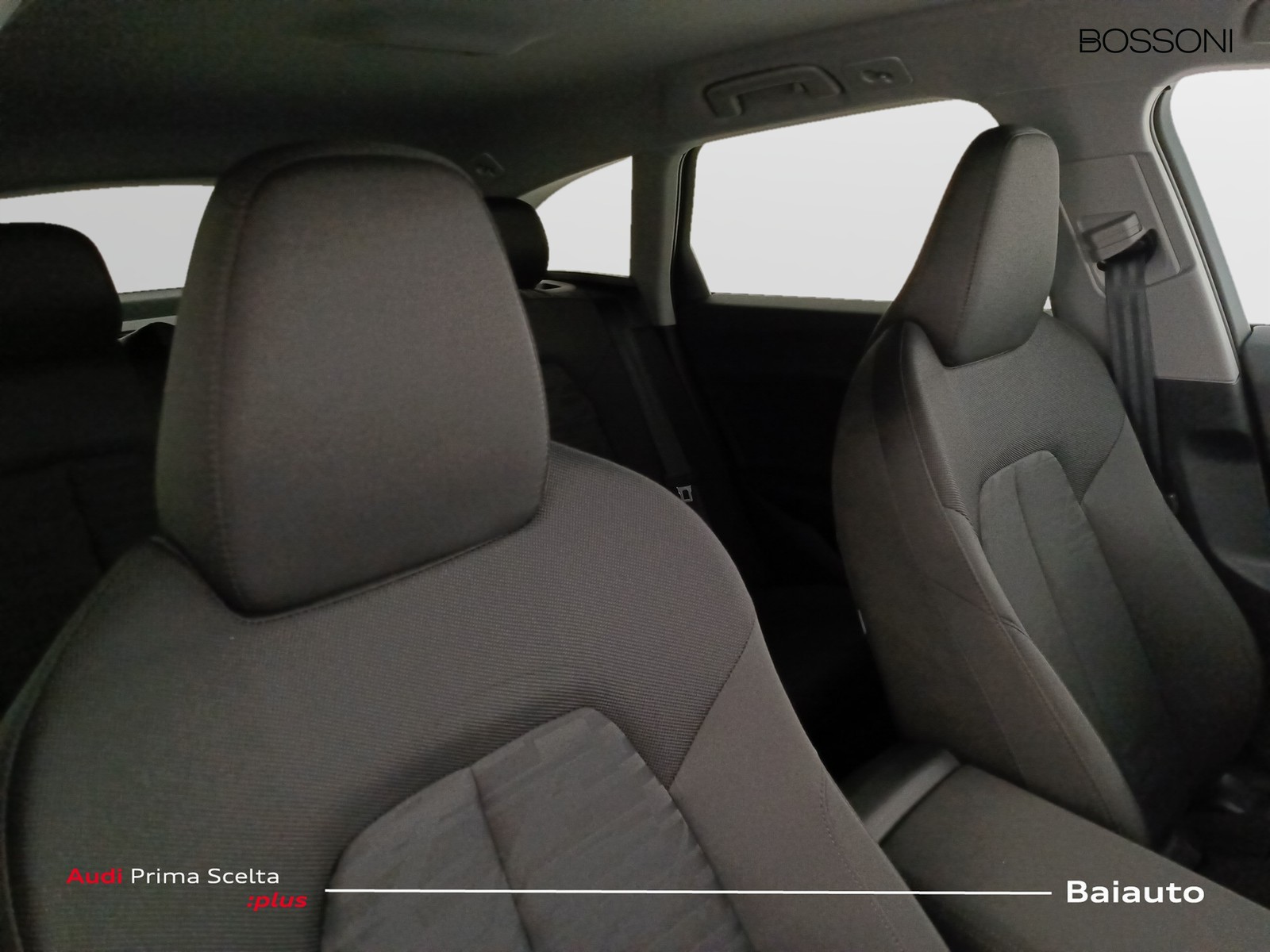 22 - Audi A5 avant 2.0 tdi mhev+ 204cv business advanced