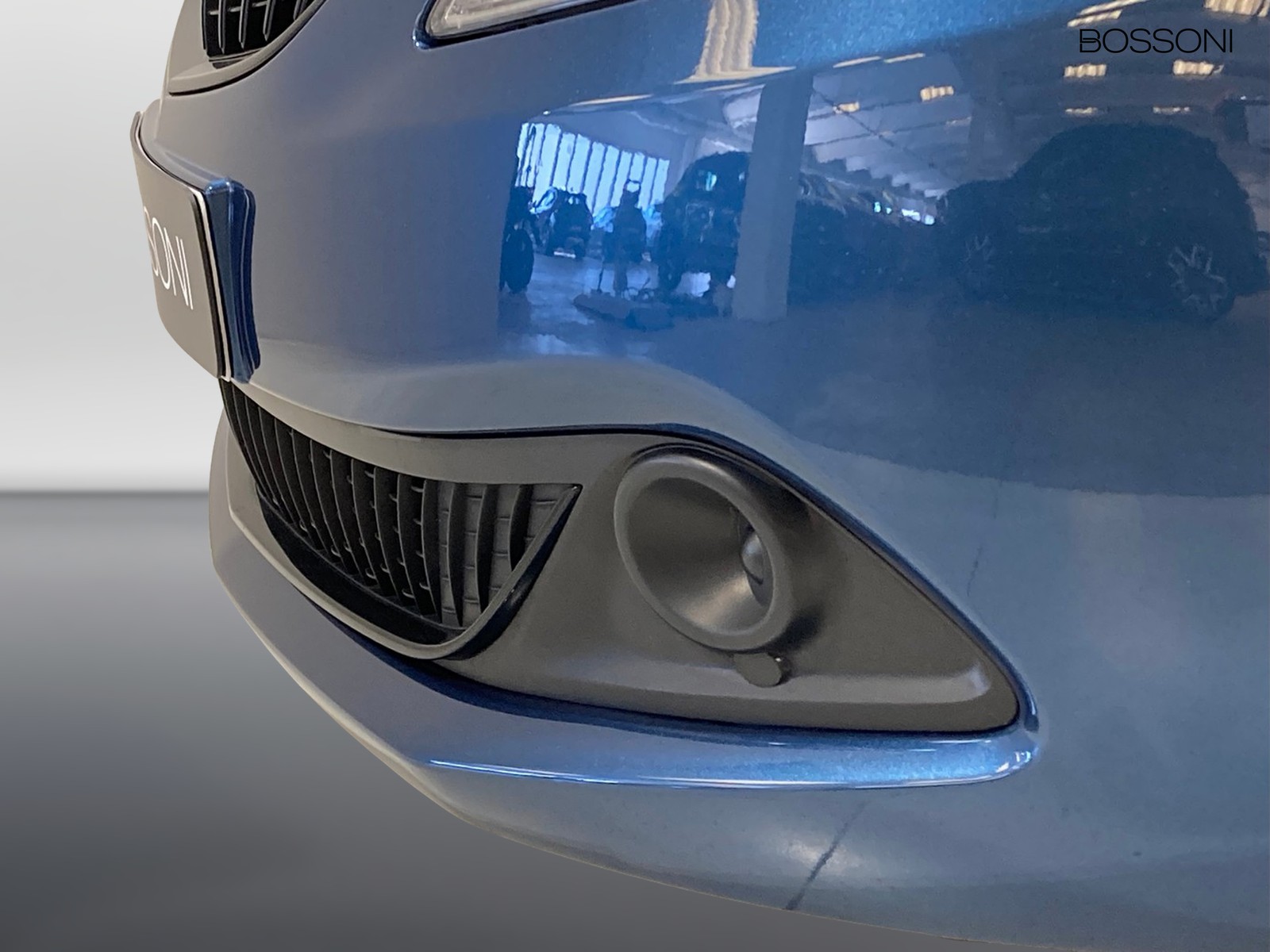 17 - Lancia Ypsilon 1.0 firefly hybrid 70cv silver s&s