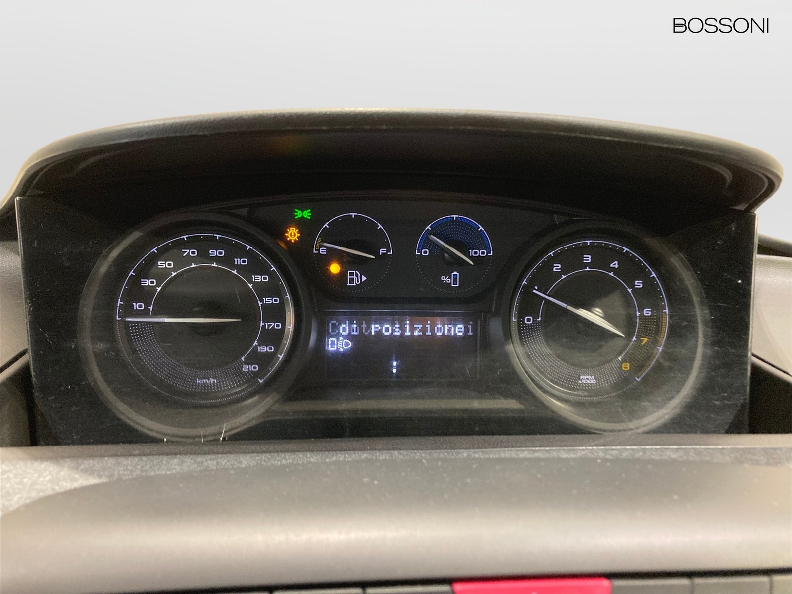 9 - Lancia Ypsilon 1.0 firefly hybrid 70cv silver s&s