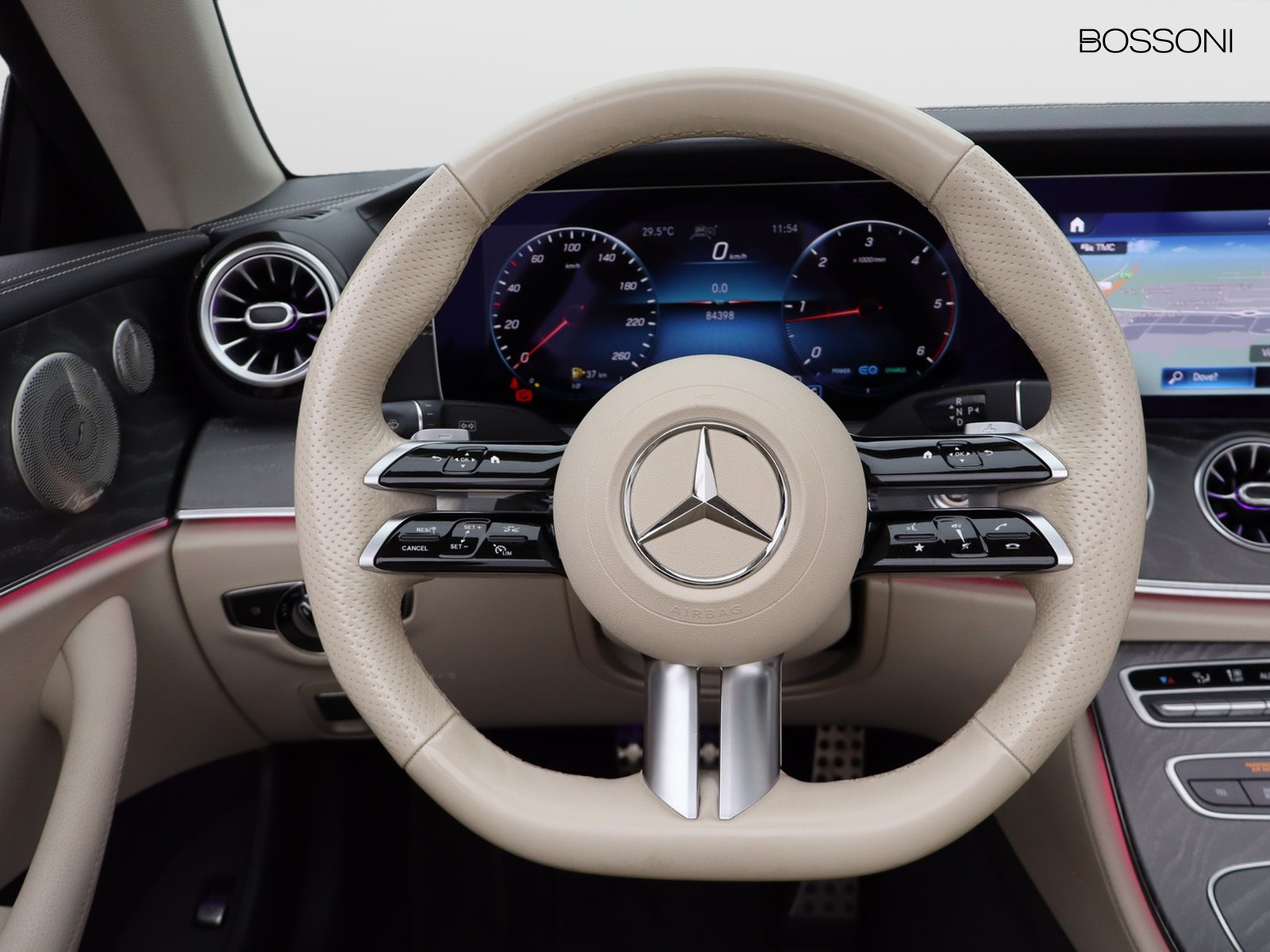 18 - Mercedes Classe E cabrio 300 d mild hybrid (d eq-boost) premium plus 4matic 9g-tronic