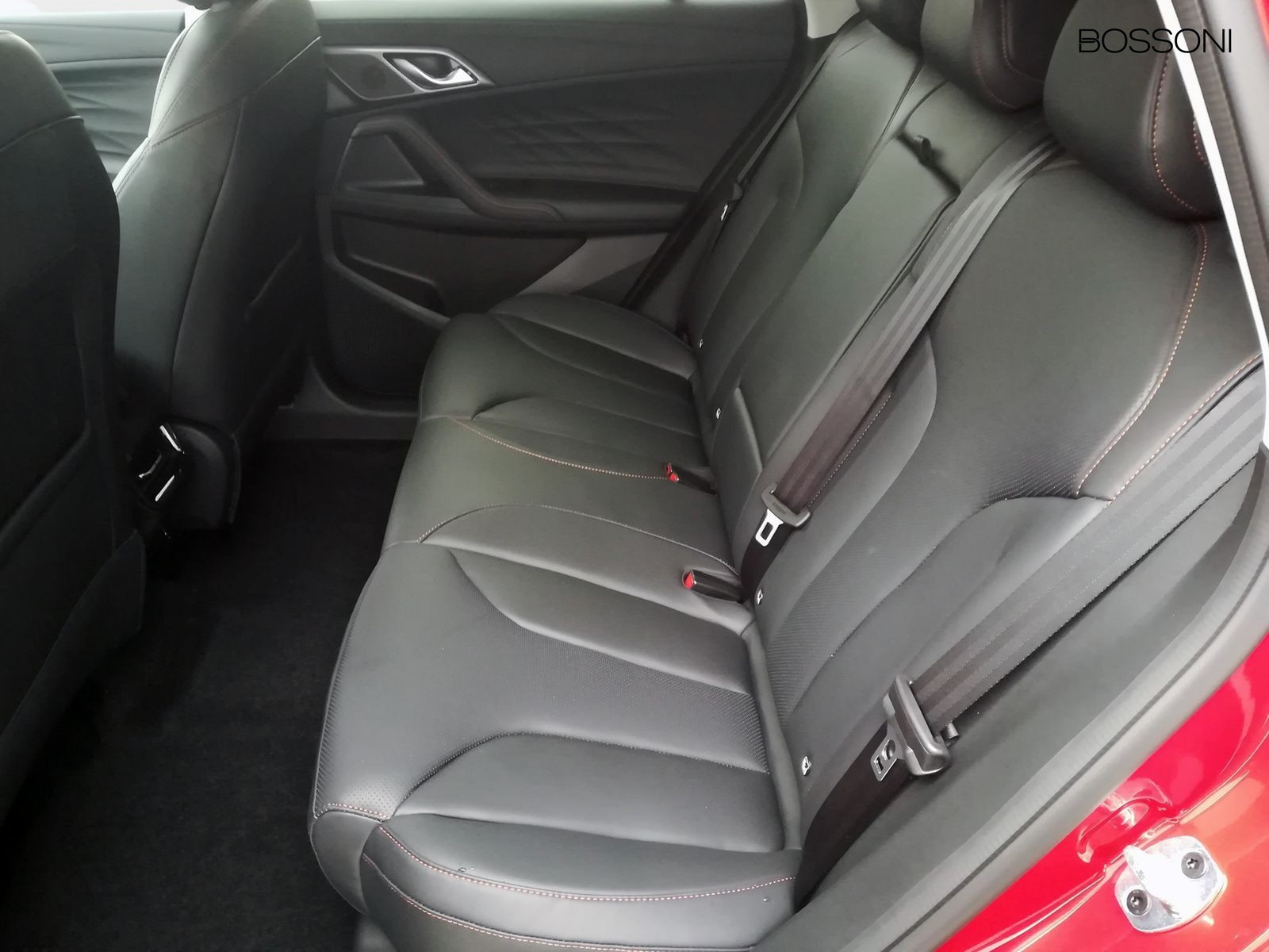 12 - Mg HS 1.5 luxury dct