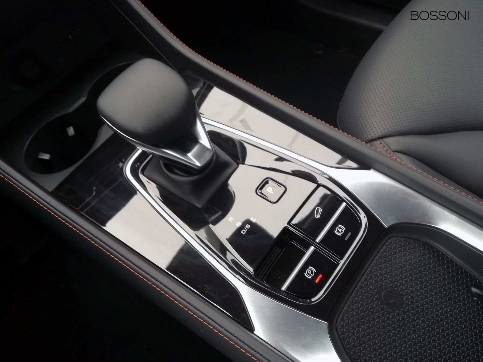18 - Mg HS 1.5 luxury dct