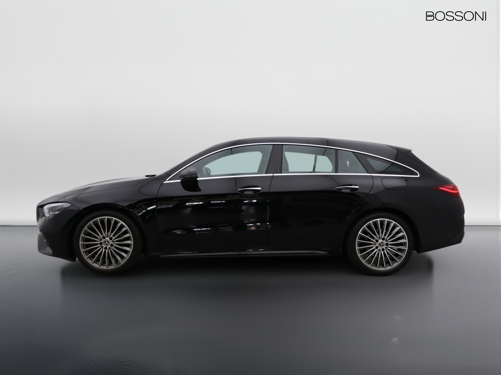 3 - Mercedes CLA shooting brake 180 d amg line premium 8g-dct