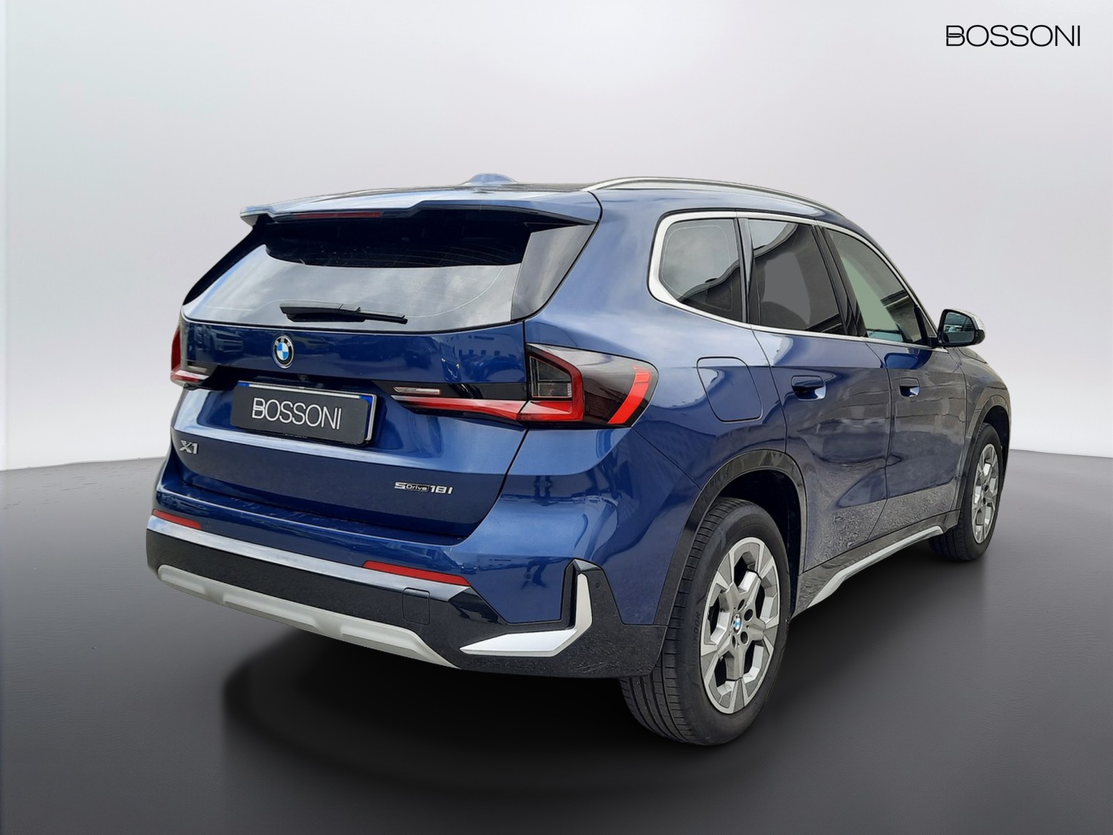 4 - BMW X1 18i sdrive x-line edition balance dct