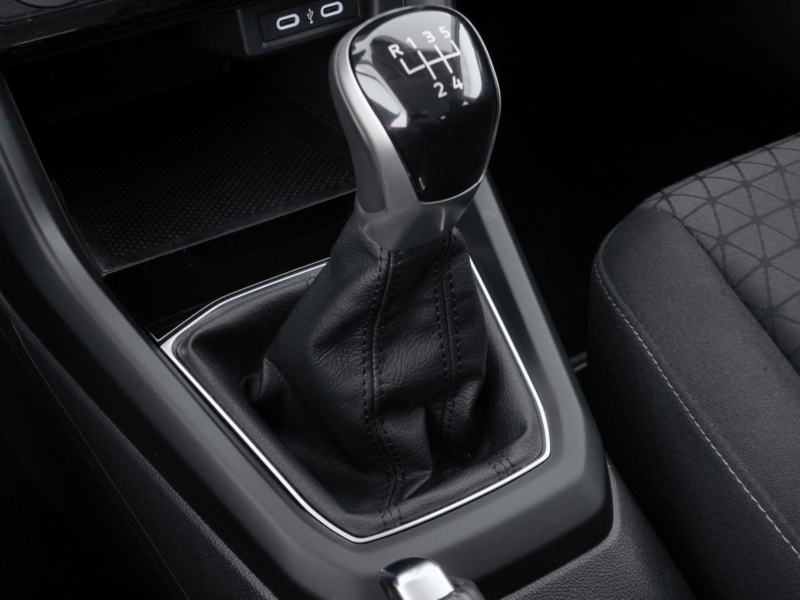 22 - Volkswagen T-Cross 1.0 tsi 95cv style