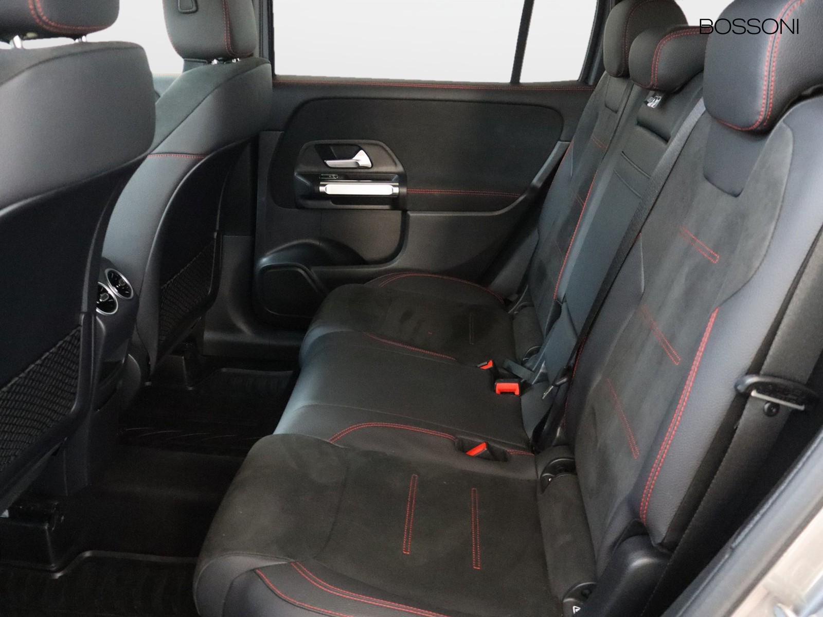 8 - Mercedes GLB 200 d amg line advanced plus 8g-dct