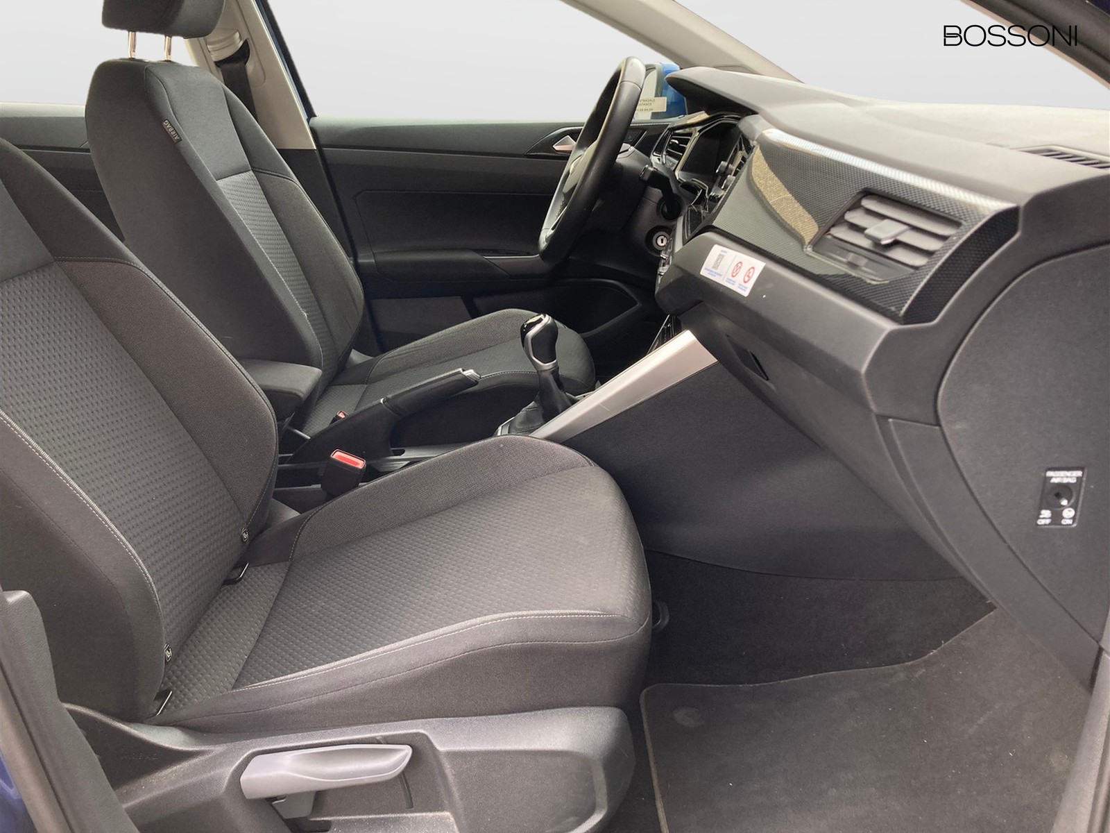 6 - Volkswagen Taigo 1.0 tsi 115cv life