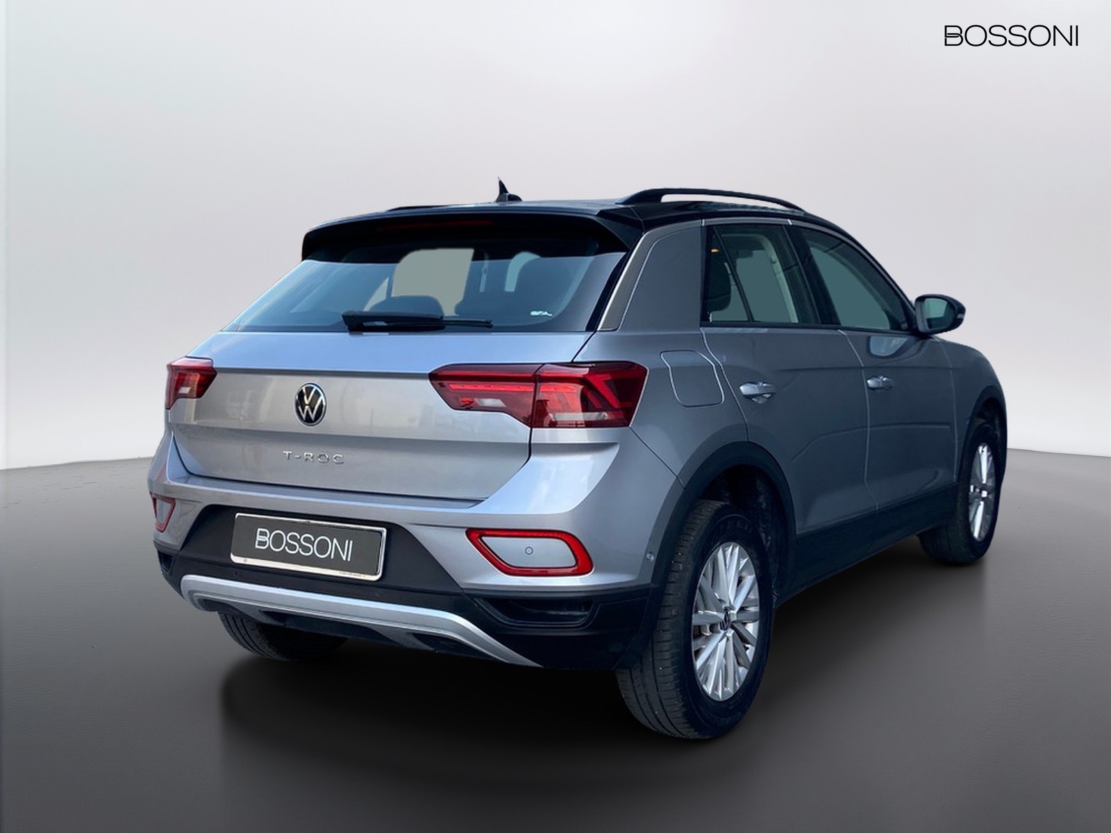3 - Volkswagen T-Roc 2.0 tdi scr 115cv life