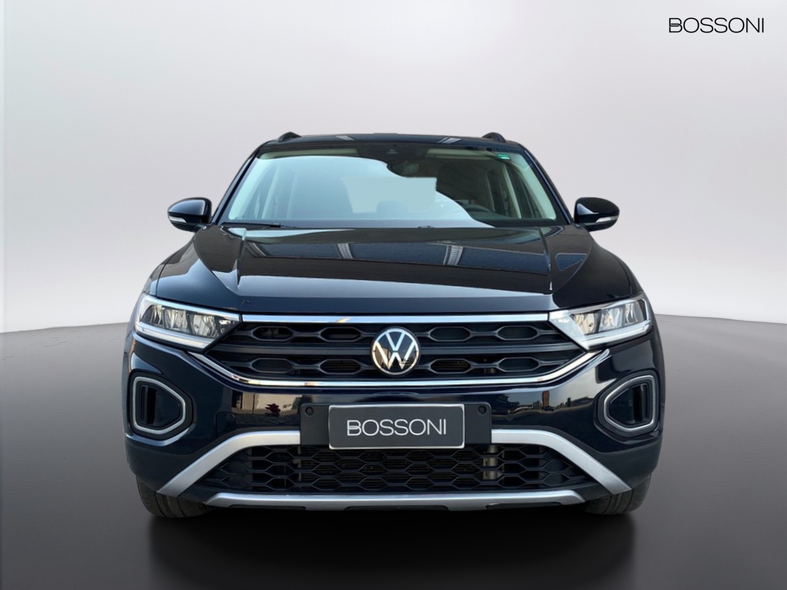 2 - Volkswagen T-Roc 2.0 tdi scr 115cv life