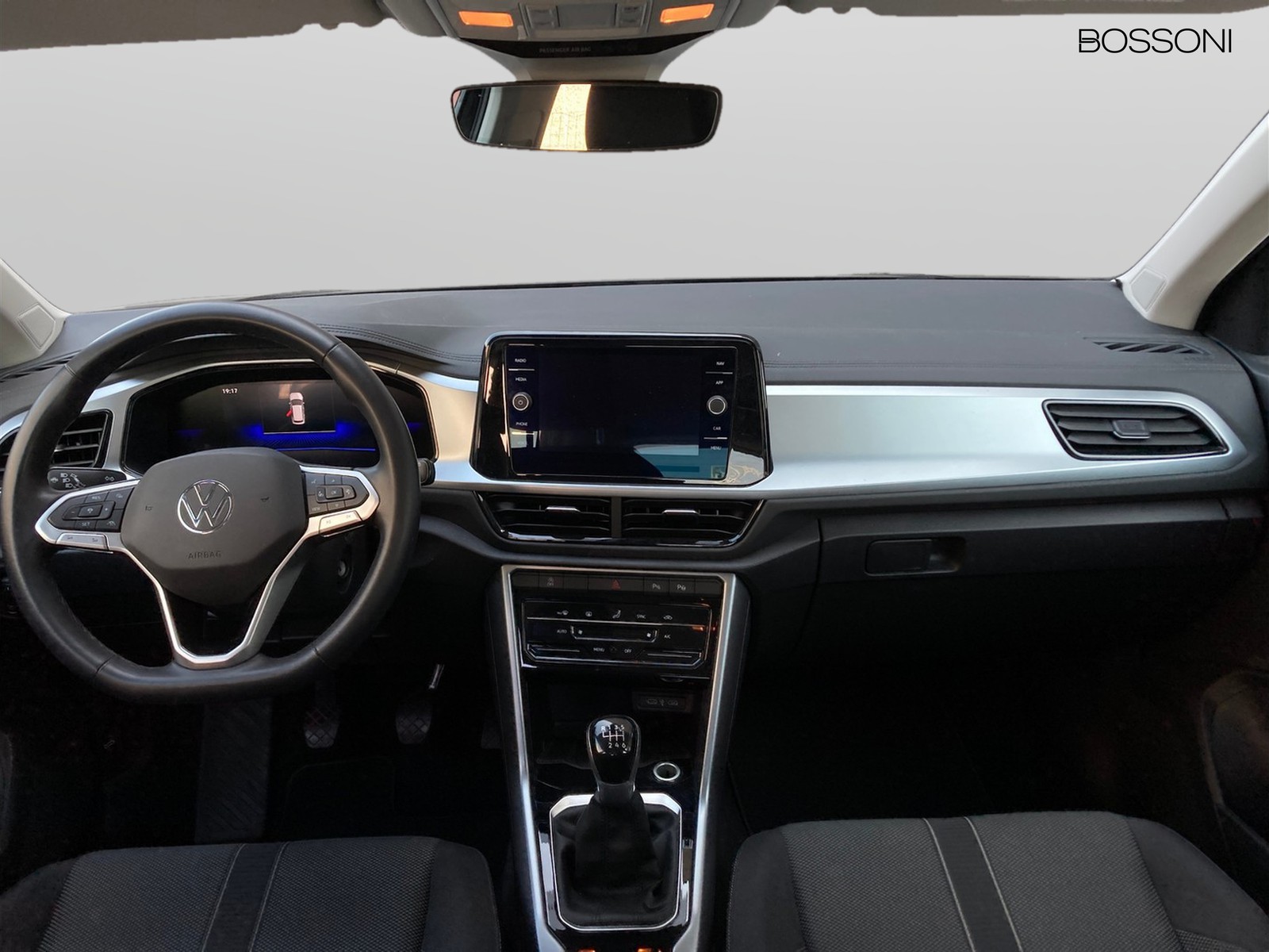 10 - Volkswagen T-Roc 2.0 tdi scr 115cv life