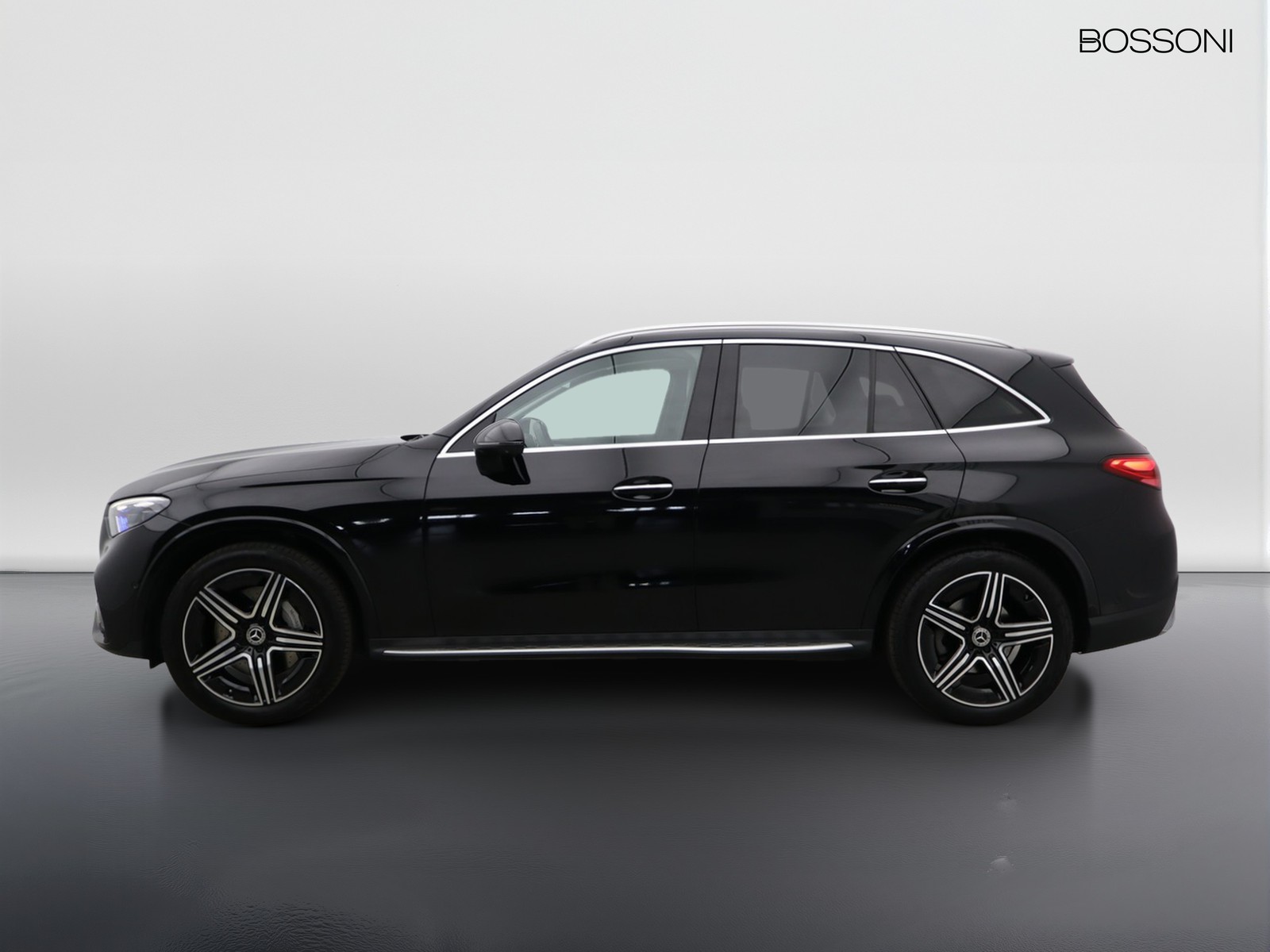 3 - Mercedes GLC suv 220 d amg line premium 4matic 9g-tronic