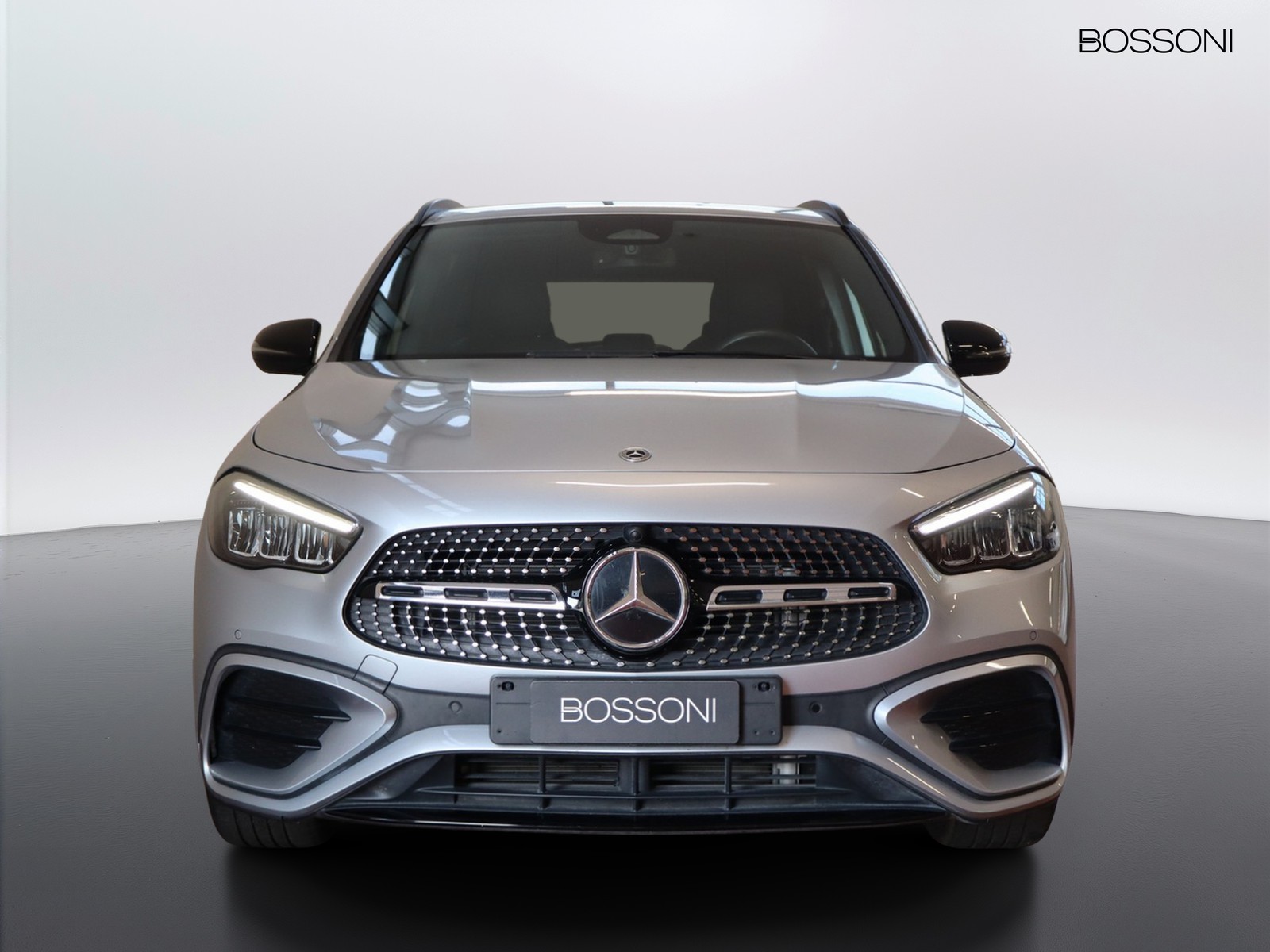 2 - Mercedes GLA 200 d amg line advanced plus 8g-dct