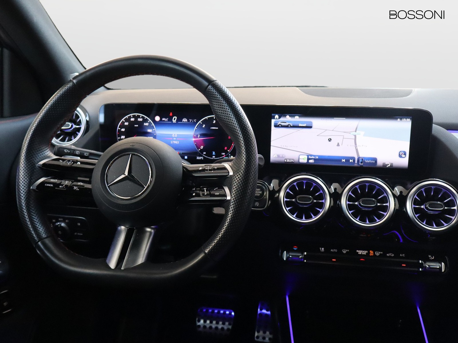 12 - Mercedes GLA 200 d amg line advanced plus 8g-dct
