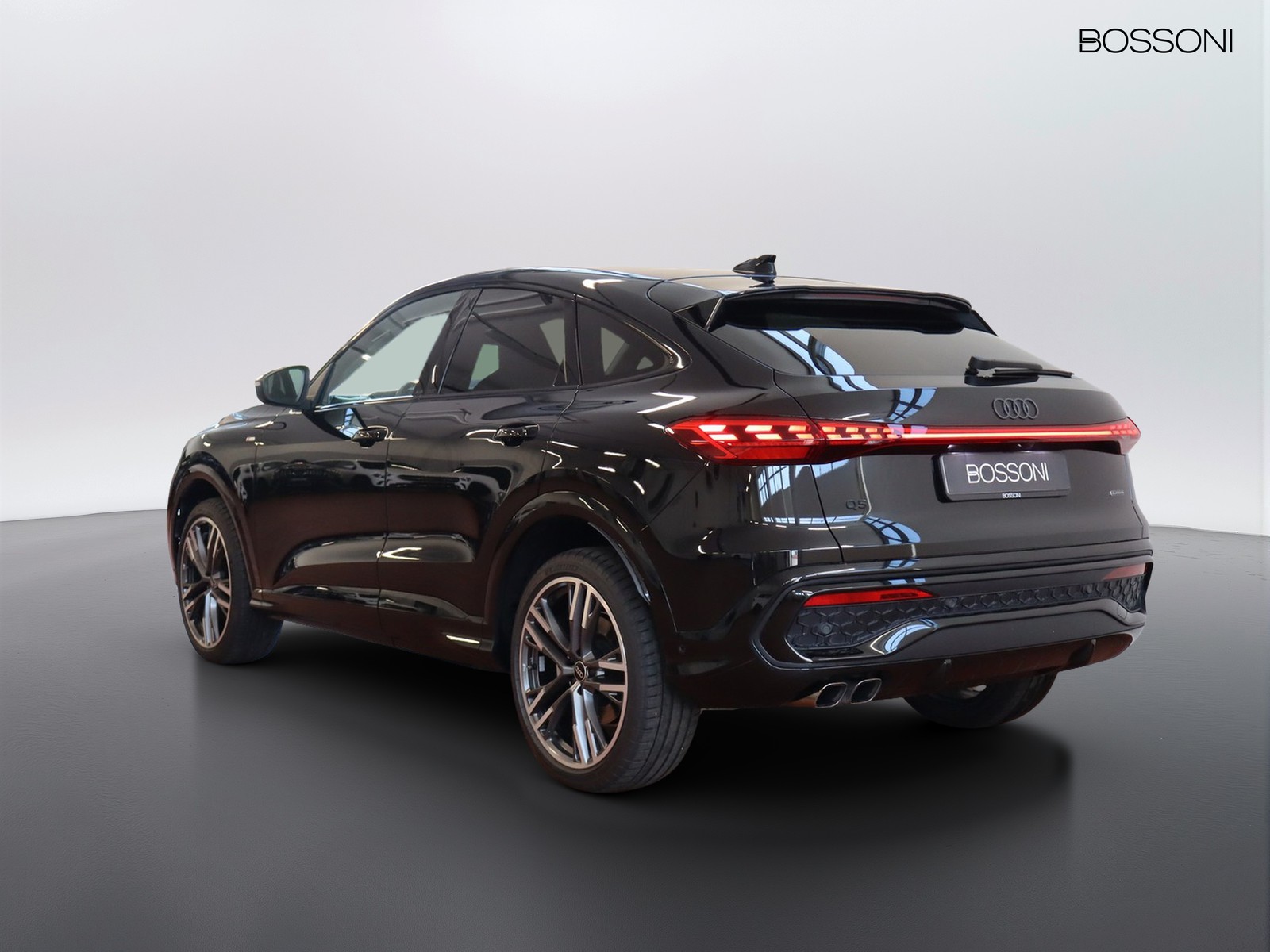 5 - Audi Q5 sportback 2.0 tdi mhev+ 204cv s line edition quattro