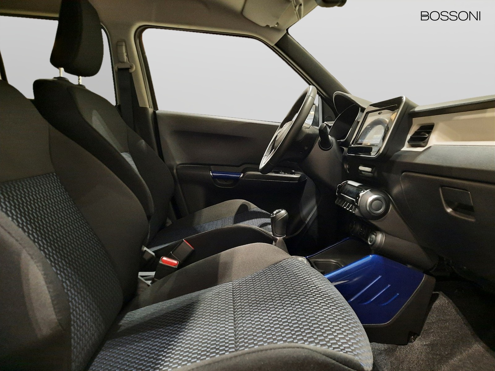 9 - Suzuki Ignis 1.2 dualjet hybrid top 2wd