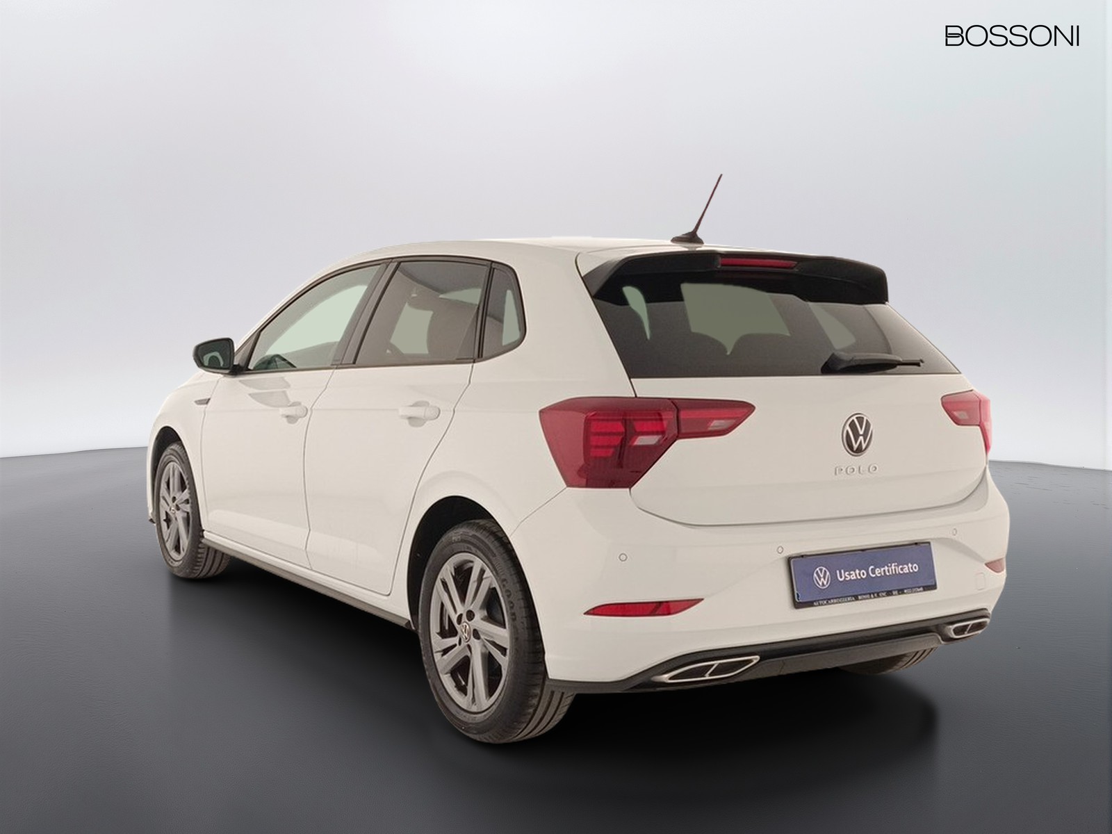 4 - Volkswagen Polo 1.0 tsi 95cv r line