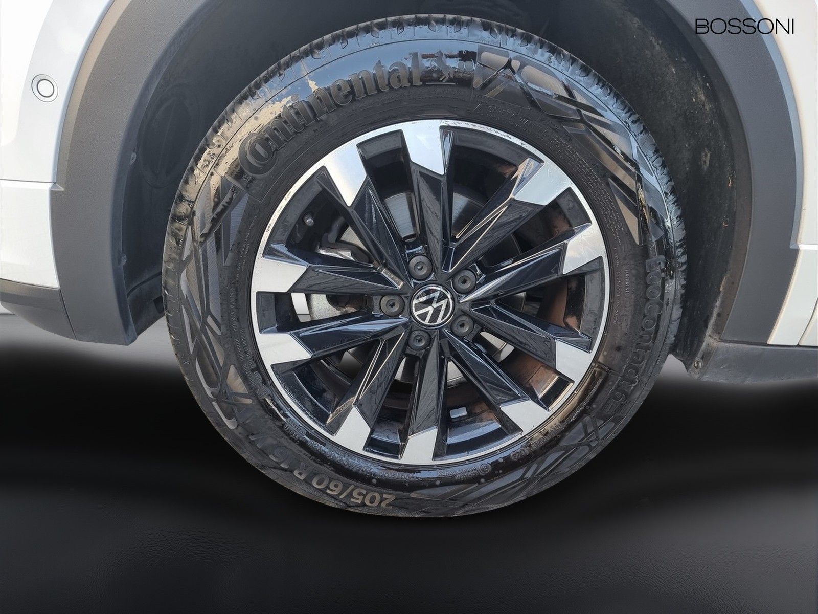9 - Volkswagen T-Cross 1.0 tsi 95cv sport