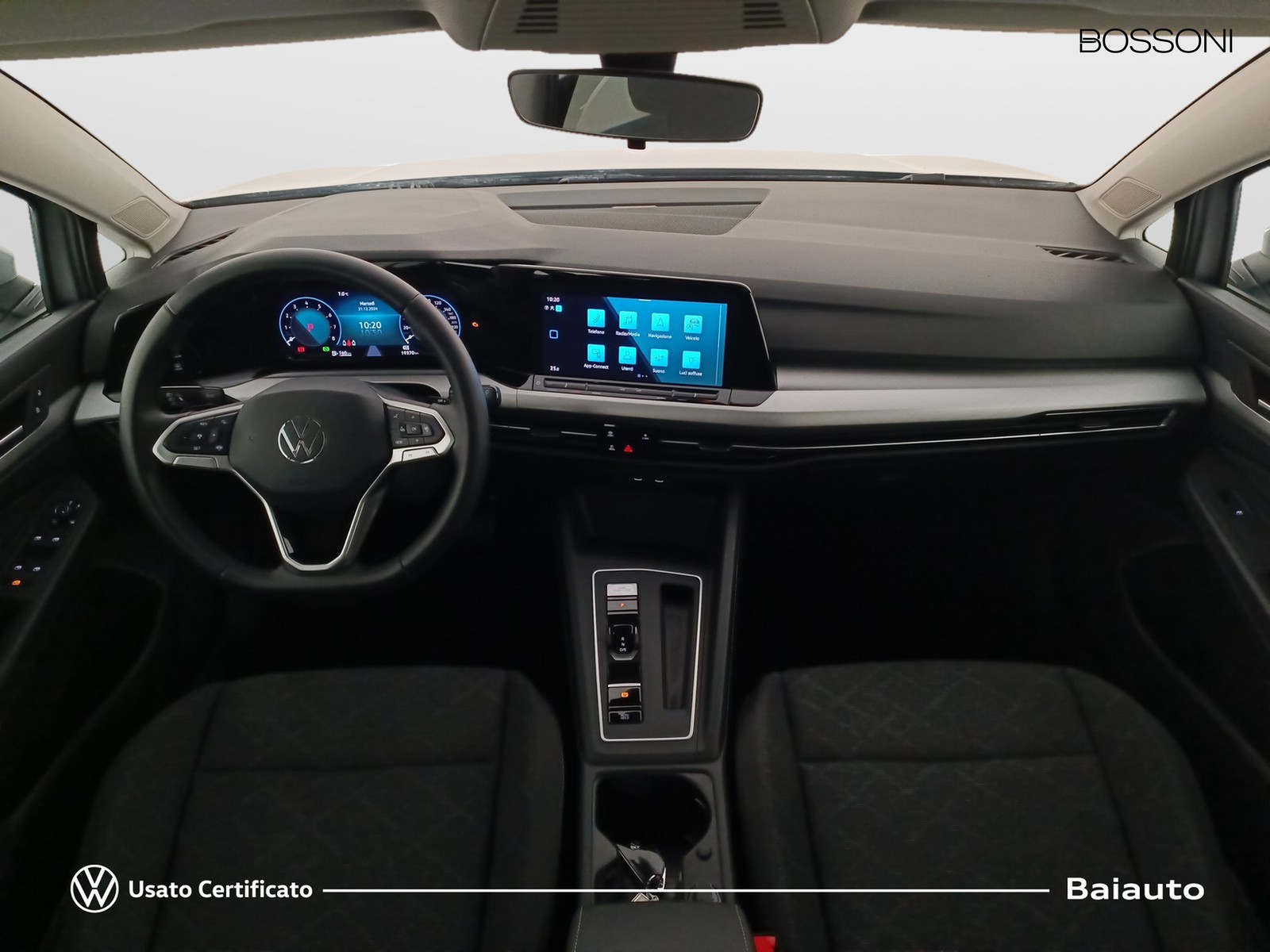 6 - Volkswagen Golf 1.0 etsi evo 110cv life dsg