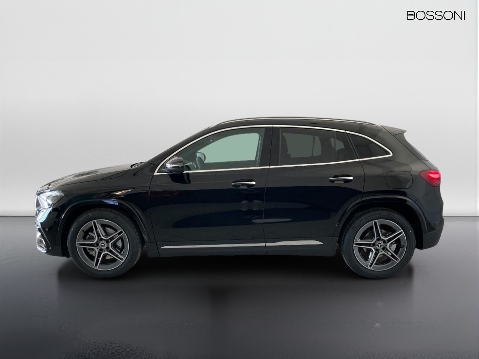 2 - Mercedes GLA 200 d amg line advanced plus 4matic 8g-dct