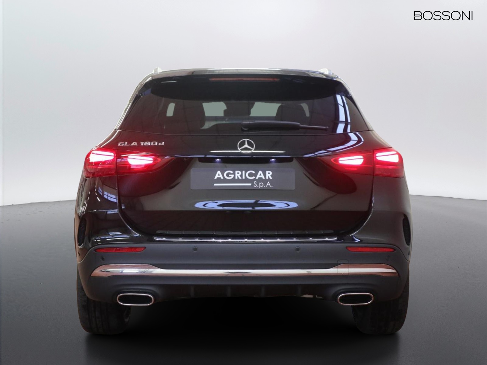 6 - Mercedes GLA 180 d amg line advanced plus 8g-dct