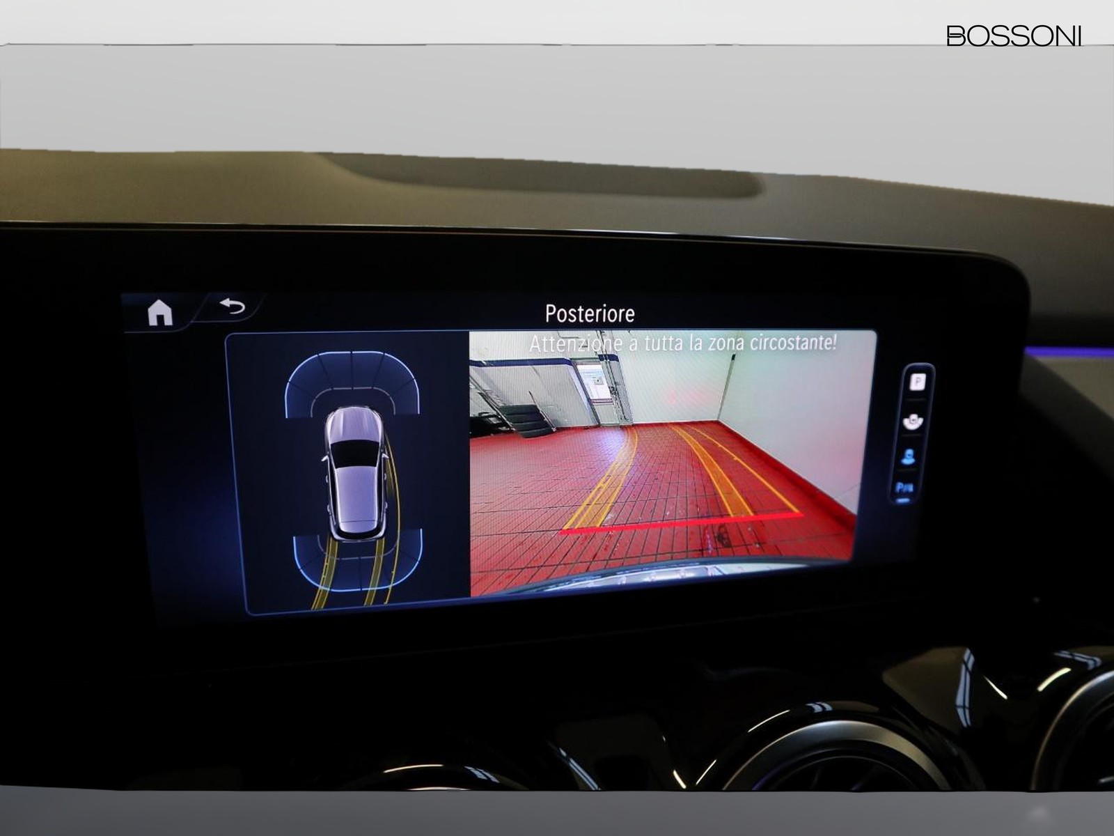 11 - Mercedes GLA 180 d amg line advanced plus 8g-dct