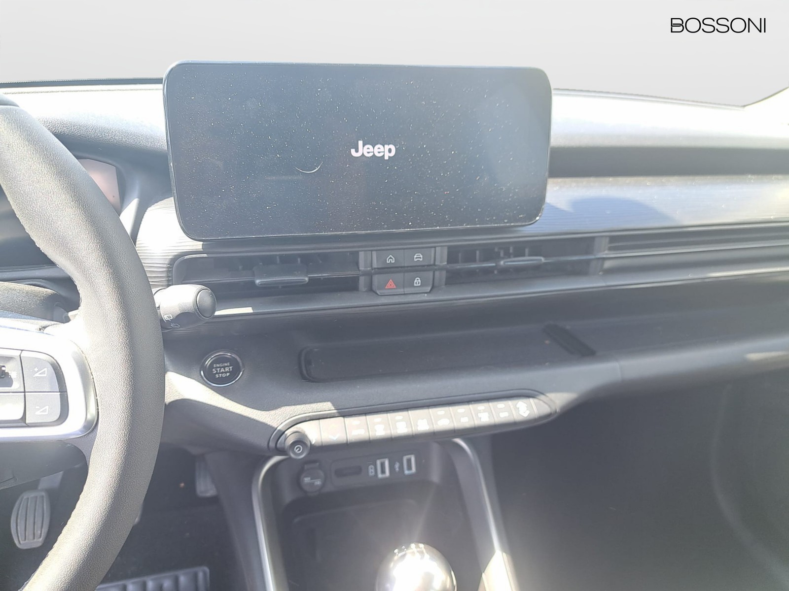 11 - Jeep Avenger 1.2 turbo 100cv altitude fwd