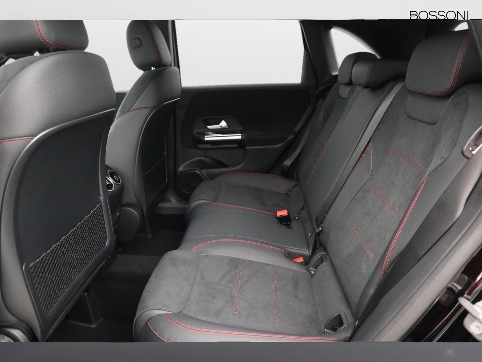 8 - Mercedes Classe B 250 e plug-in hybrid amg line advanced plus speedshift dct amg 8g