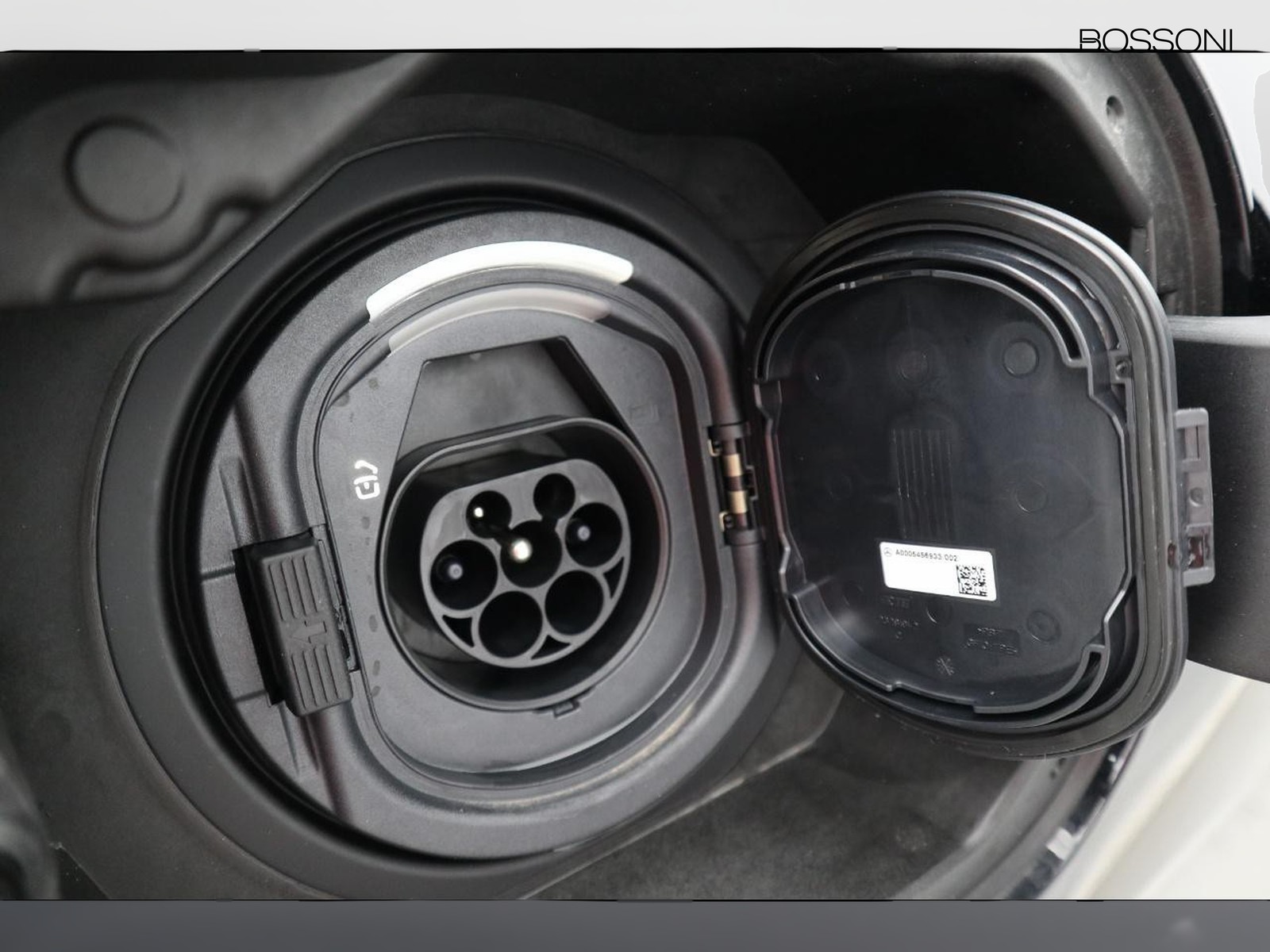 17 - Mercedes Classe B 250 e plug-in hybrid amg line advanced plus speedshift dct amg 8g