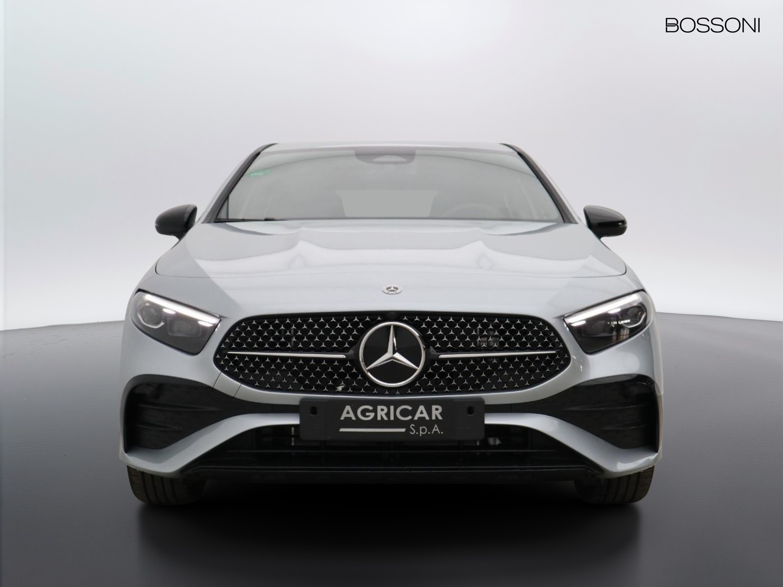 2 - Mercedes Classe A 250 e plug-in hybrid amg line advanced plus speedshift dct amg 8g