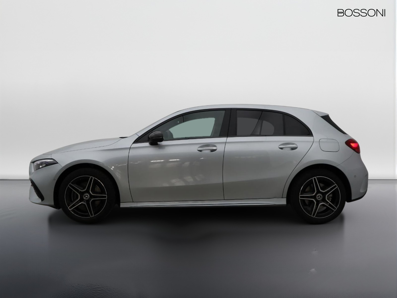 3 - Mercedes Classe A 250 e plug-in hybrid amg line advanced plus speedshift dct amg 8g
