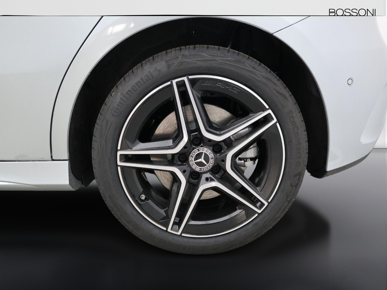 4 - Mercedes Classe A 250 e plug-in hybrid amg line advanced plus speedshift dct amg 8g