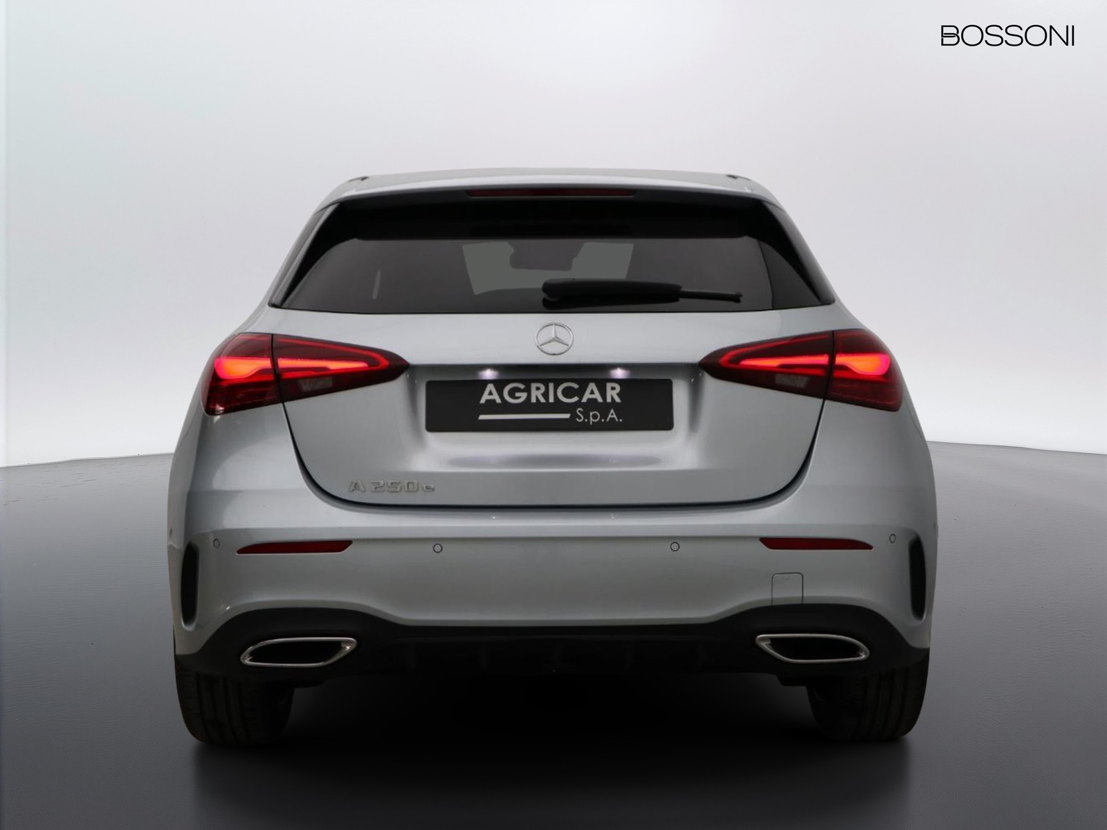6 - Mercedes Classe A 250 e plug-in hybrid amg line advanced plus speedshift dct amg 8g