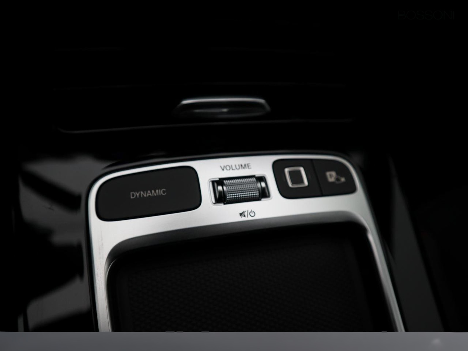 14 - Mercedes Classe A 250 e plug-in hybrid amg line advanced plus speedshift dct amg 8g