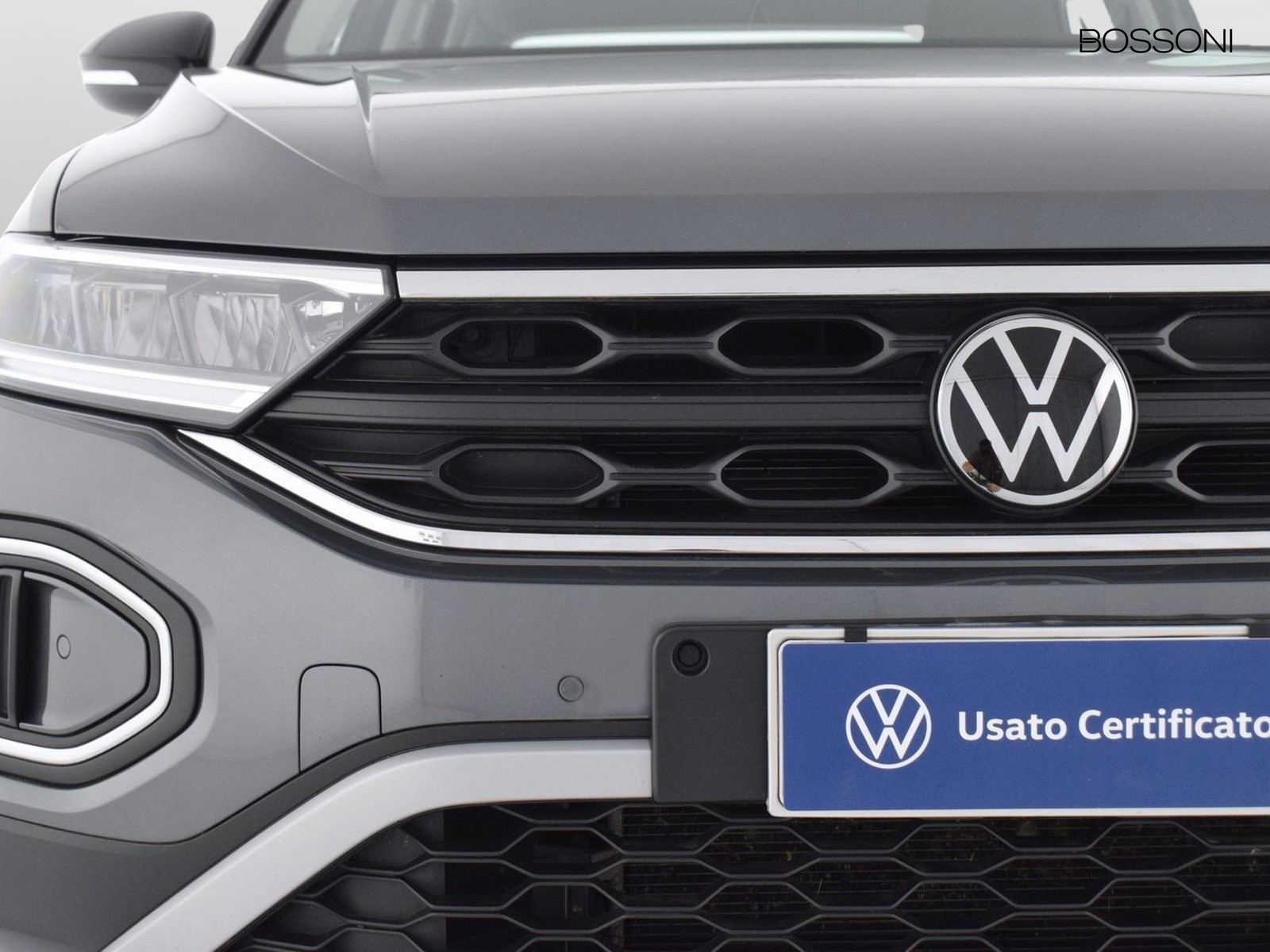 14 - Volkswagen T-Roc 2.0 tdi scr 115cv life