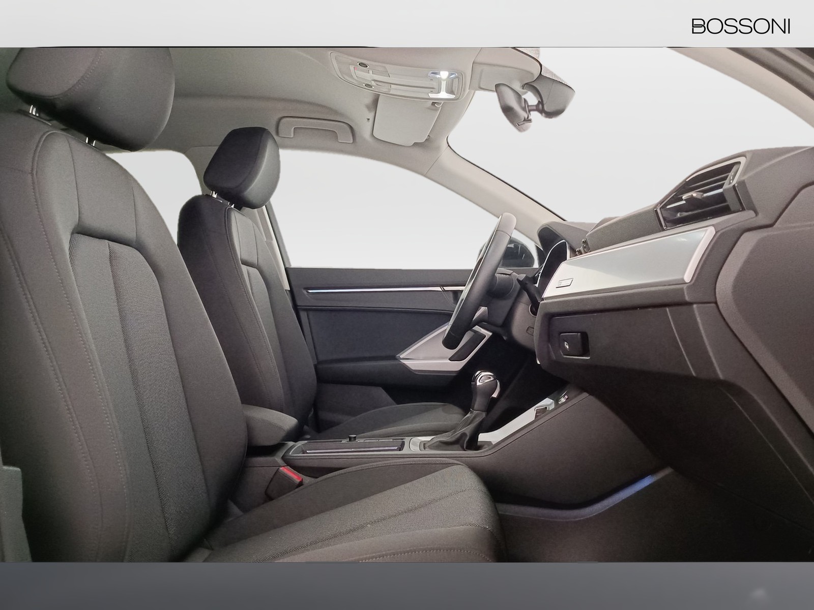 8 - Audi Q3 35 2.0 tdi business advanced s tronic