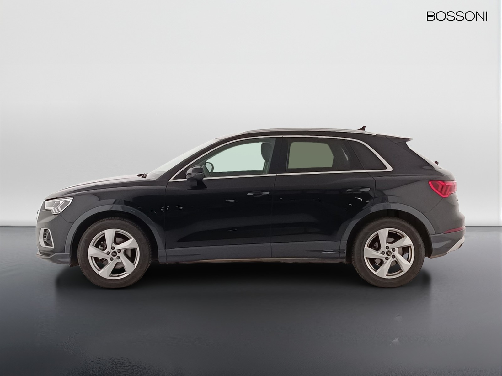 15 - Audi Q3 35 2.0 tdi business advanced s tronic