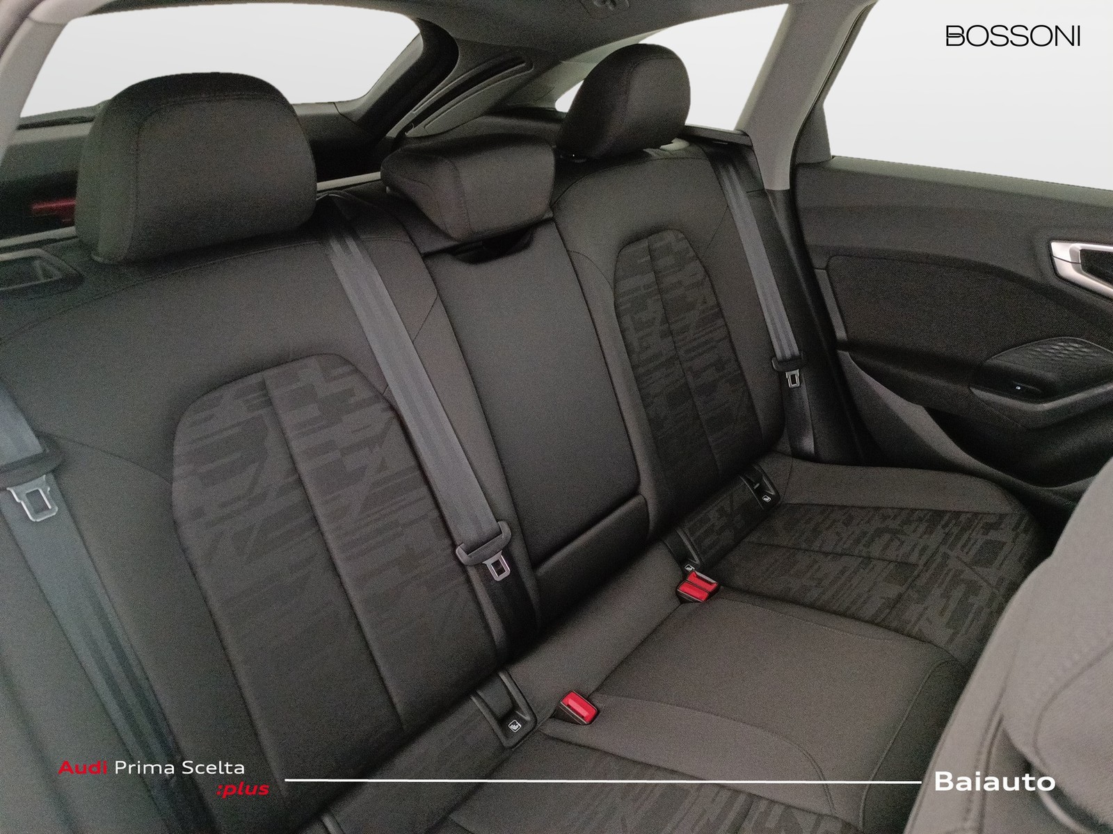 21 - Audi A5 avant 2.0 tdi mhev+ 204cv business advanced
