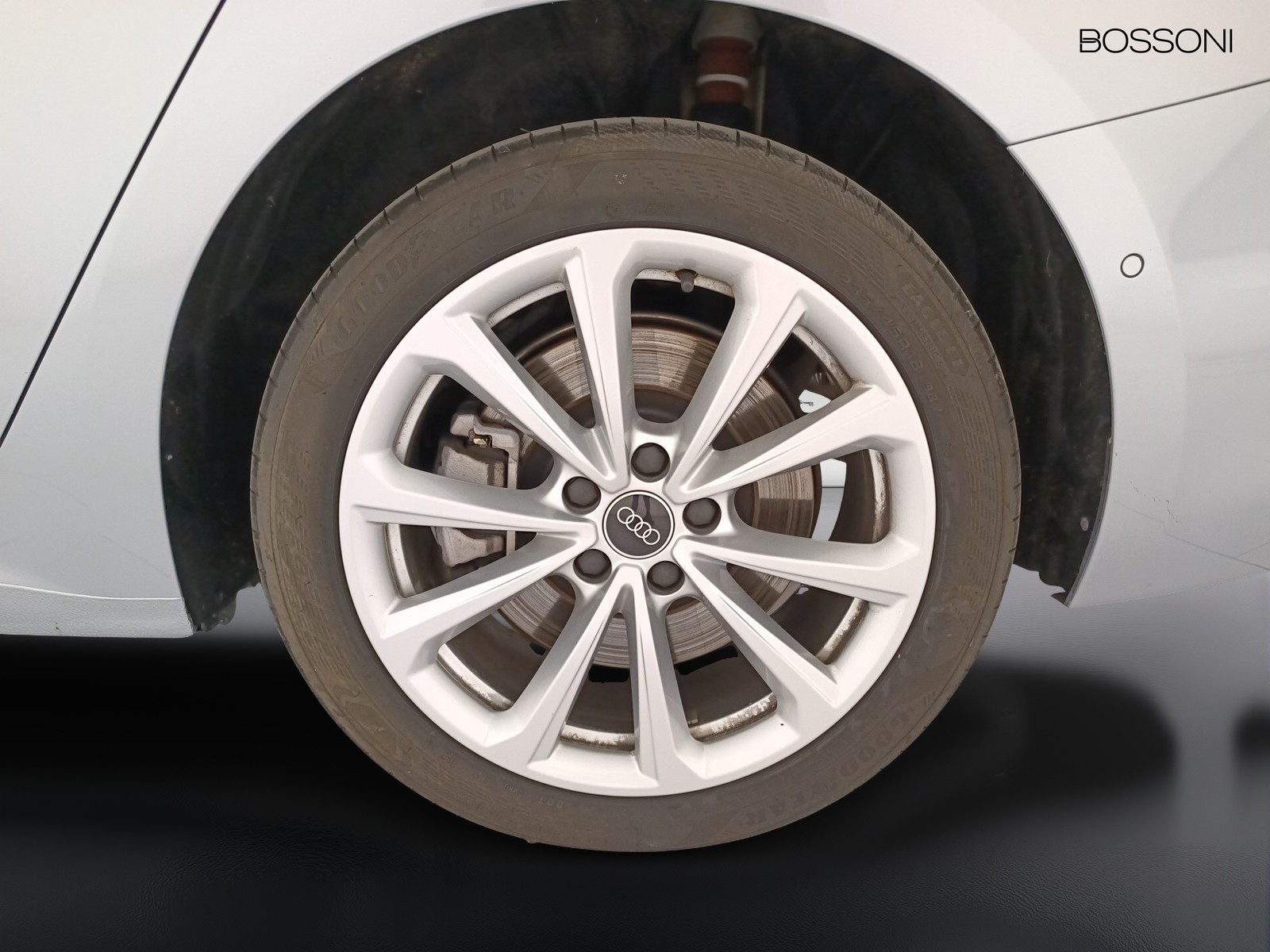 26 - Audi A5 avant 2.0 tdi mhev+ 204cv business advanced