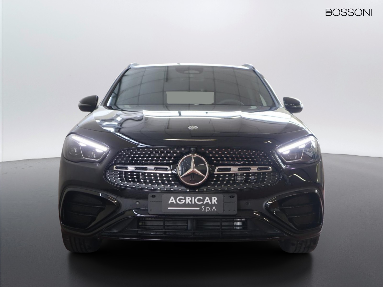 2 - Mercedes GLA 200 d amg line advanced plus 8g-dct