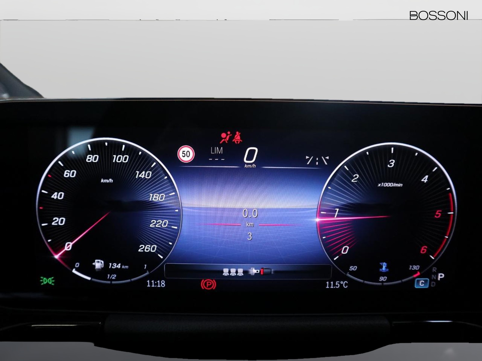 9 - Mercedes GLA 200 d amg line advanced plus 8g-dct