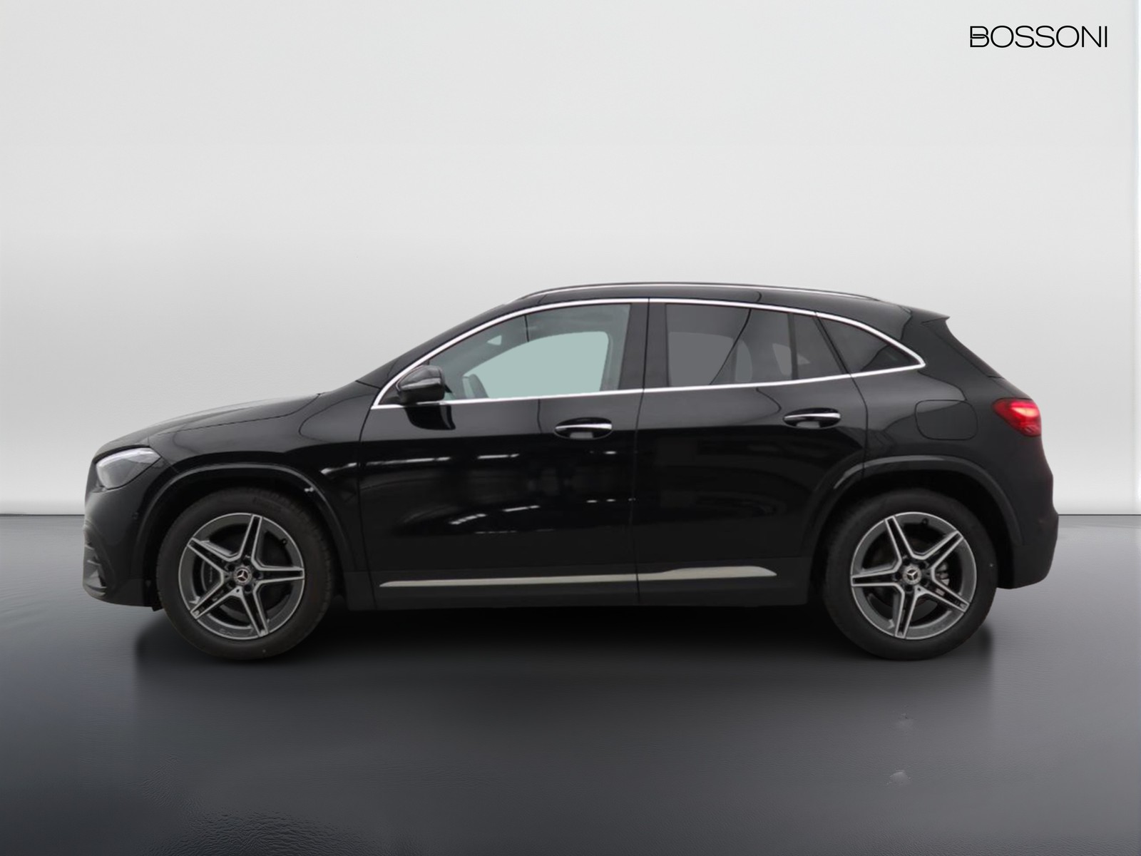 3 - Mercedes GLA 200 d amg line advanced plus 4matic 8g-dct