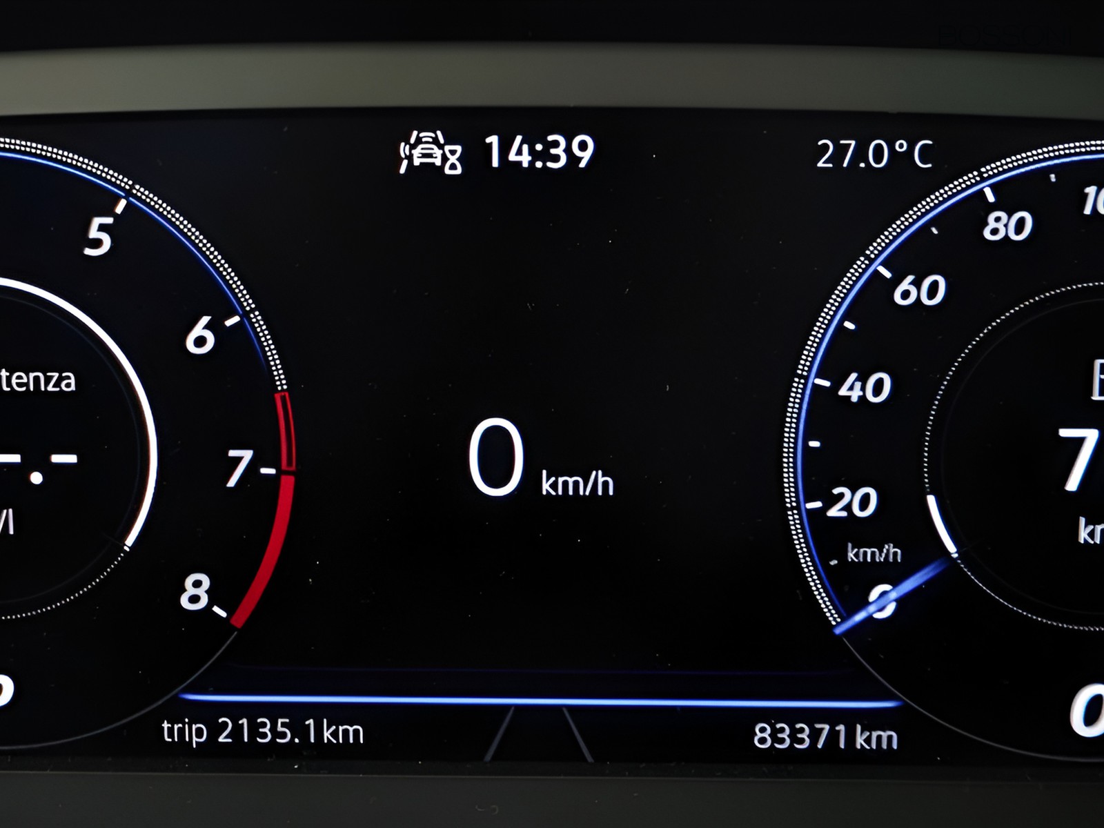 32 - Volkswagen T-Roc 1.5 tsi act r line dsg