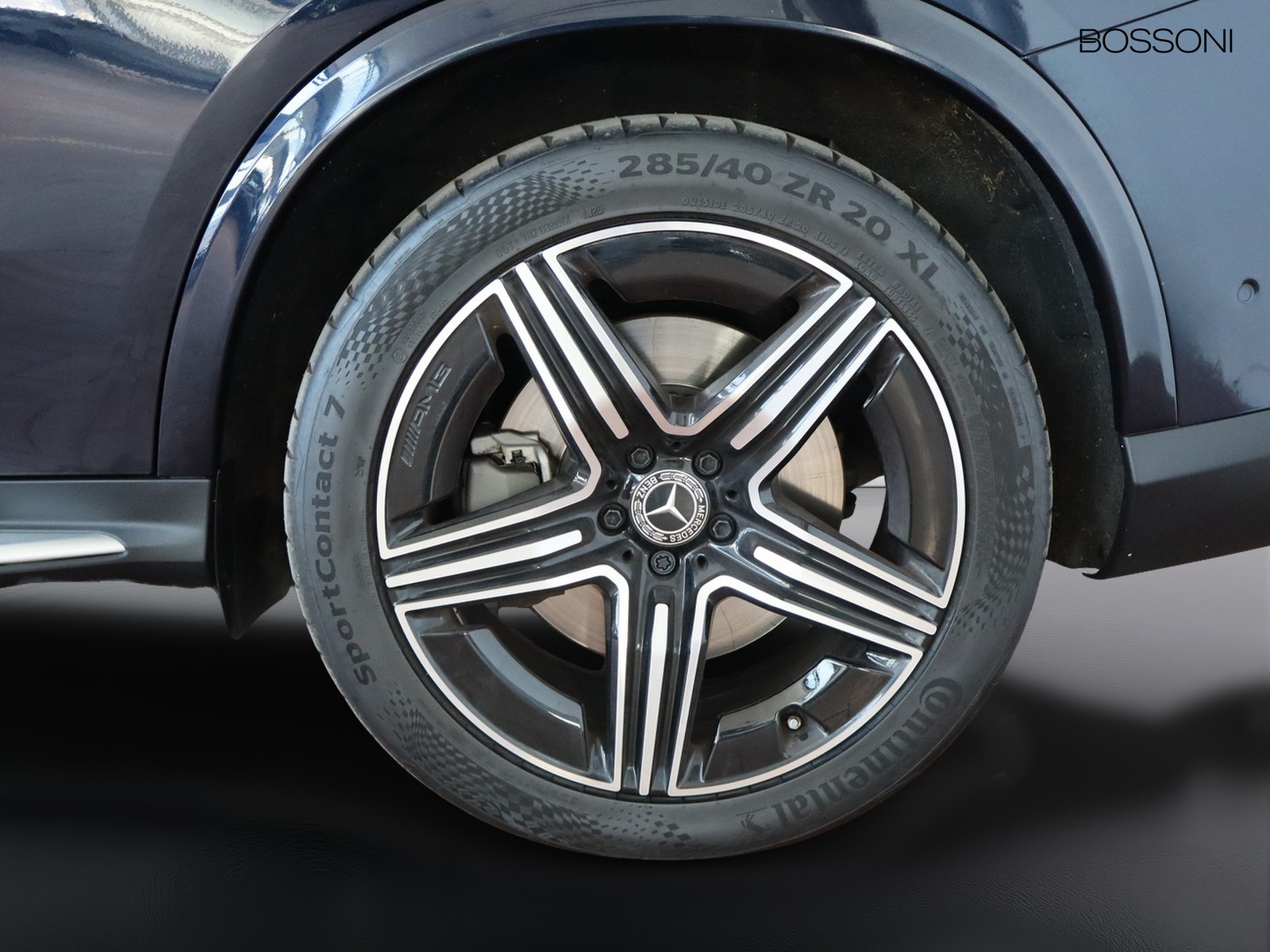 4 - Mercedes GLC coupe 300 de plug-in hybrid amg line premium plus 4matic 9g-tronic