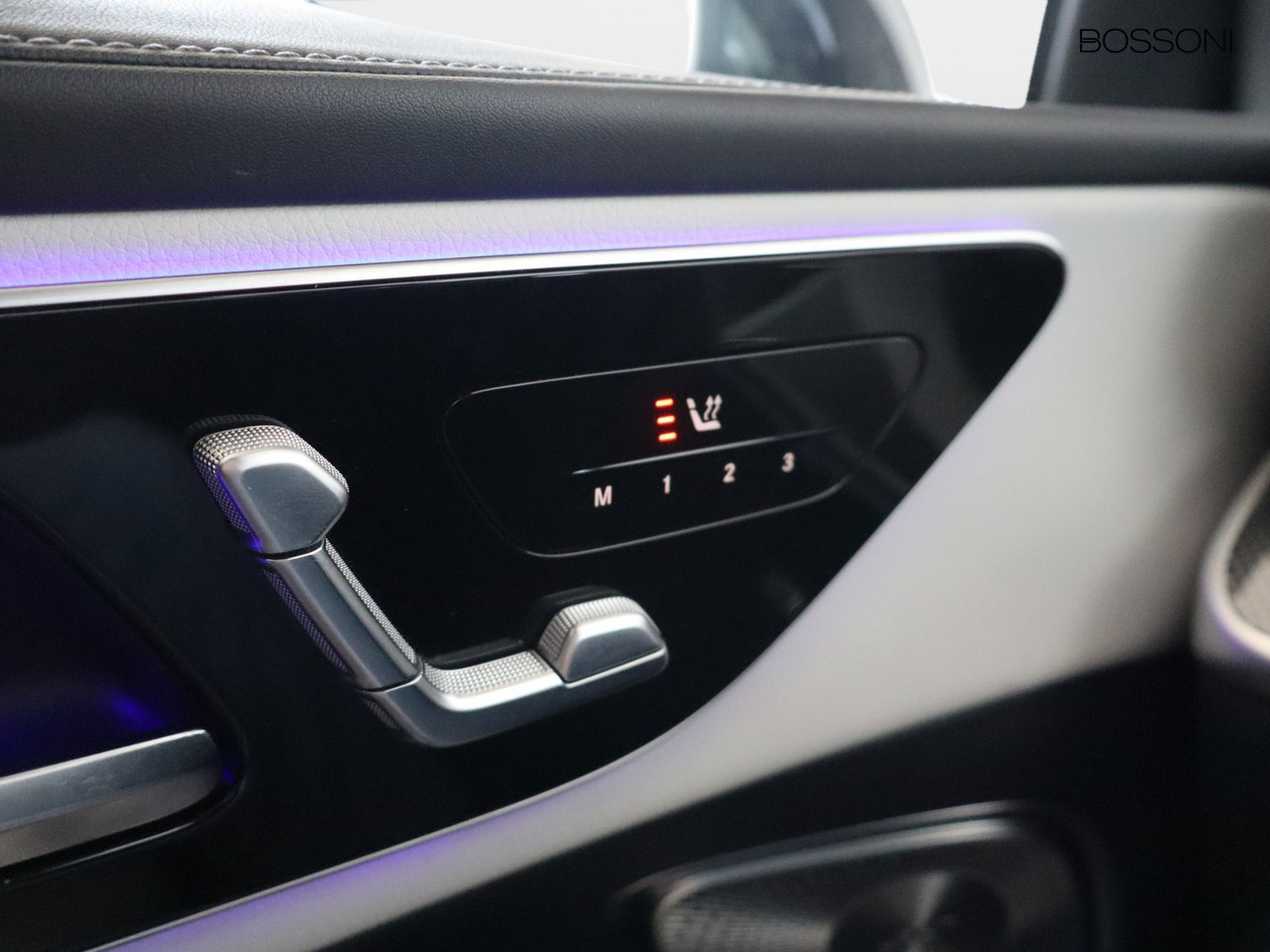 15 - Mercedes GLC coupe 300 de plug-in hybrid amg line premium plus 4matic 9g-tronic