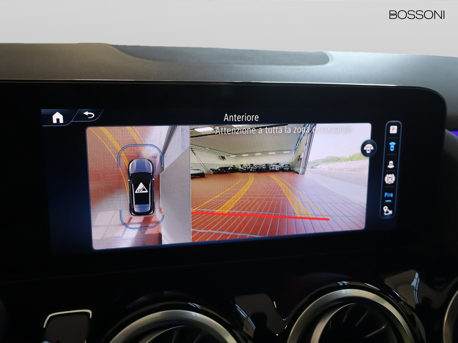 12 - Mercedes GLA 200 d amg line advanced plus digital edition 8g-dct