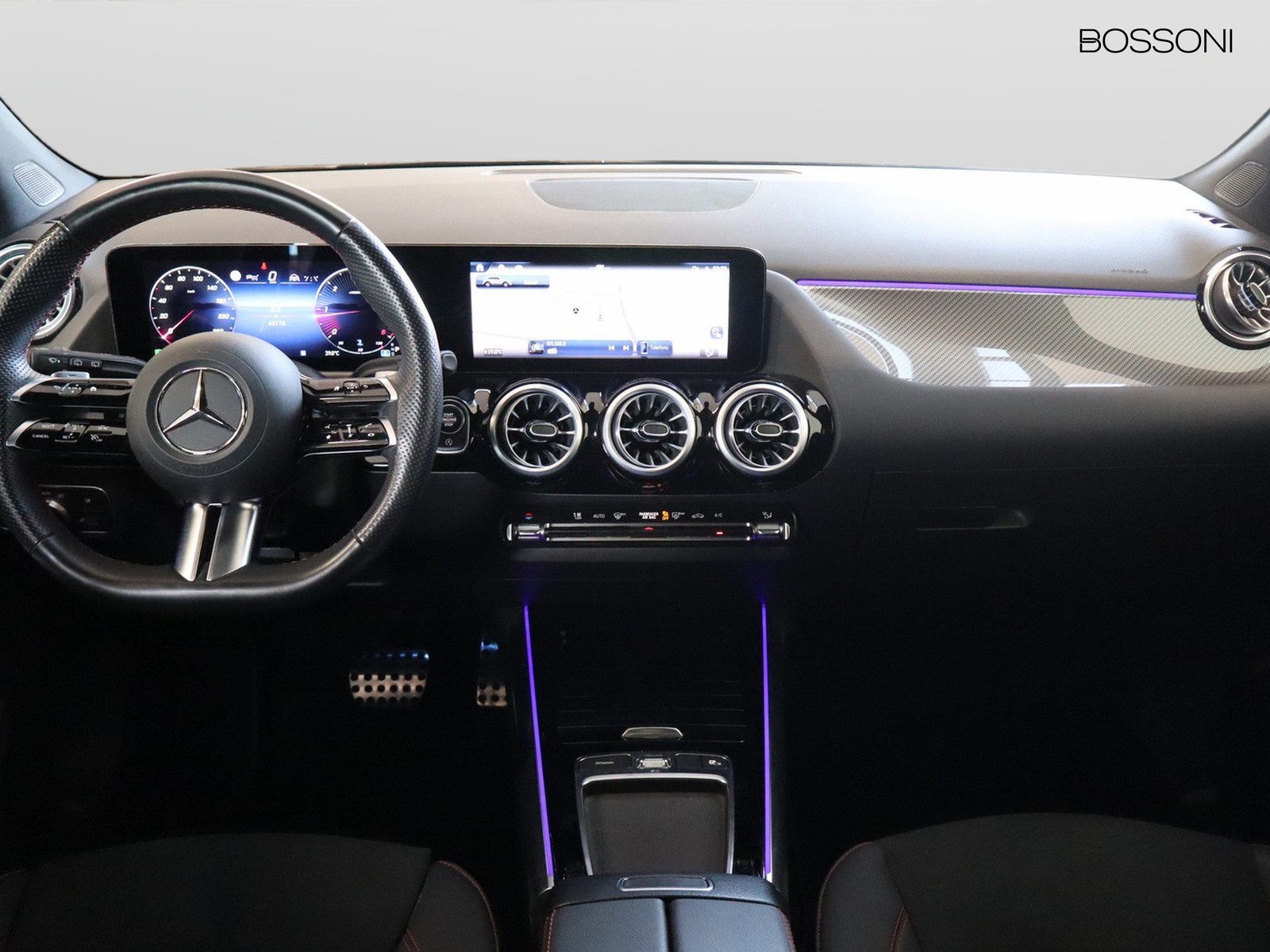 14 - Mercedes GLA 200 d amg line advanced plus digital edition 8g-dct