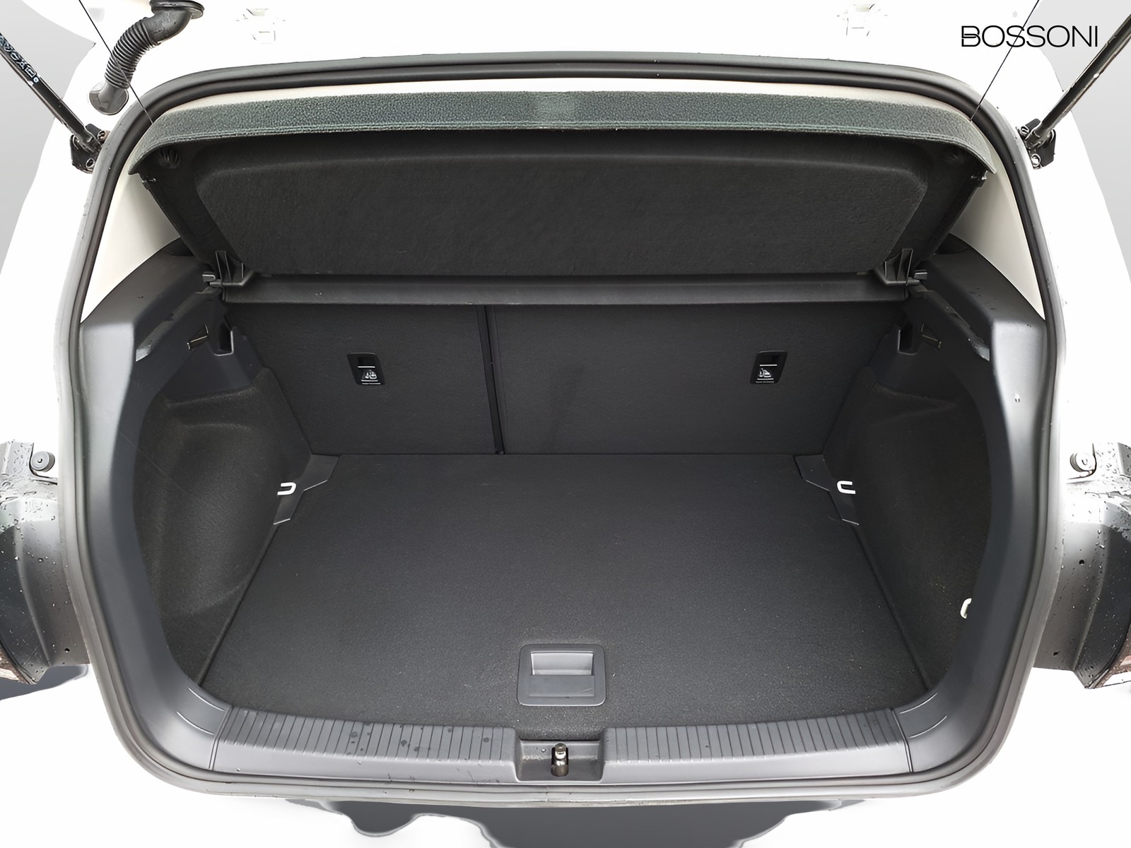 6 - Volkswagen T-Cross 1.0 tsi 95cv style